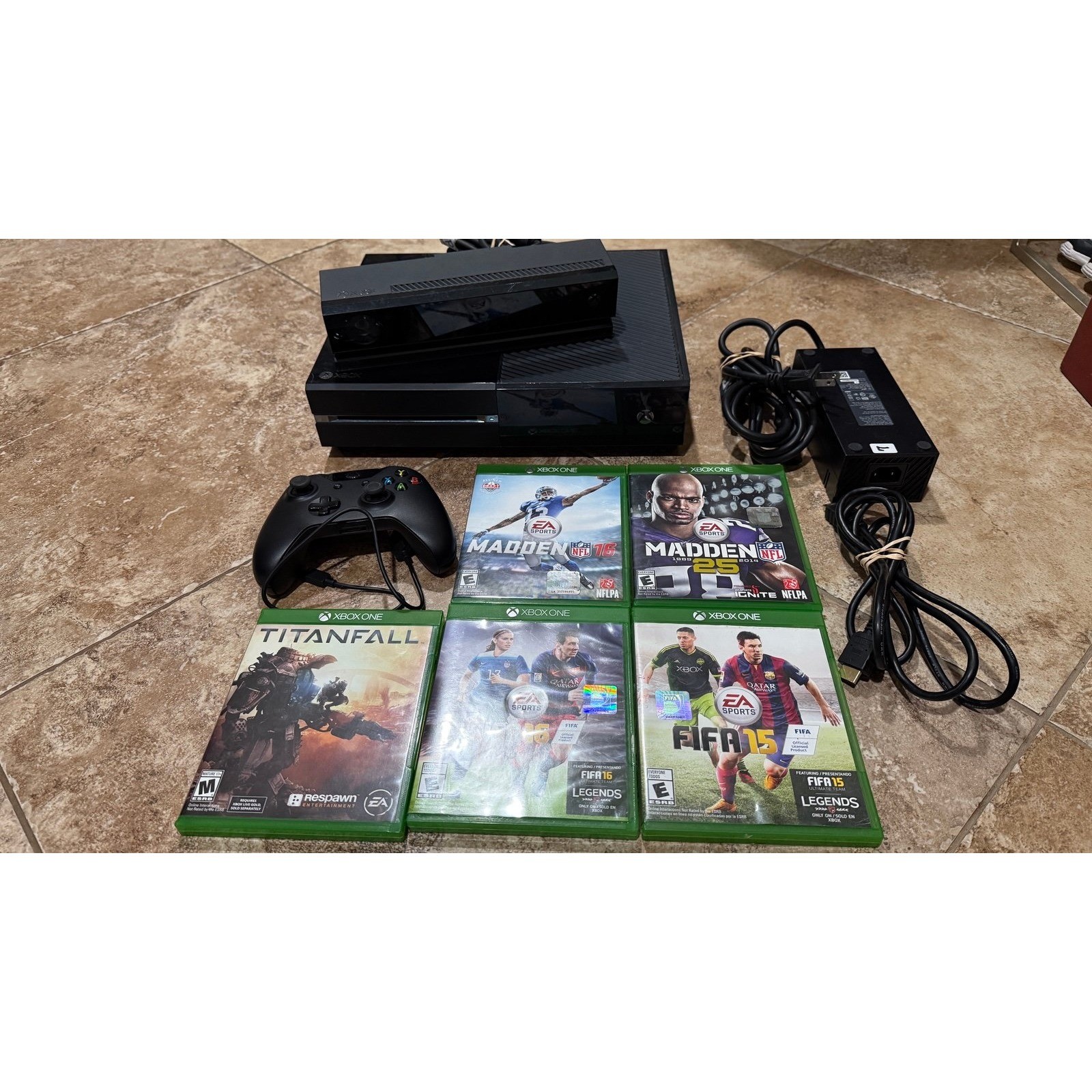 Xbox One game system console with Kinect, controller and games