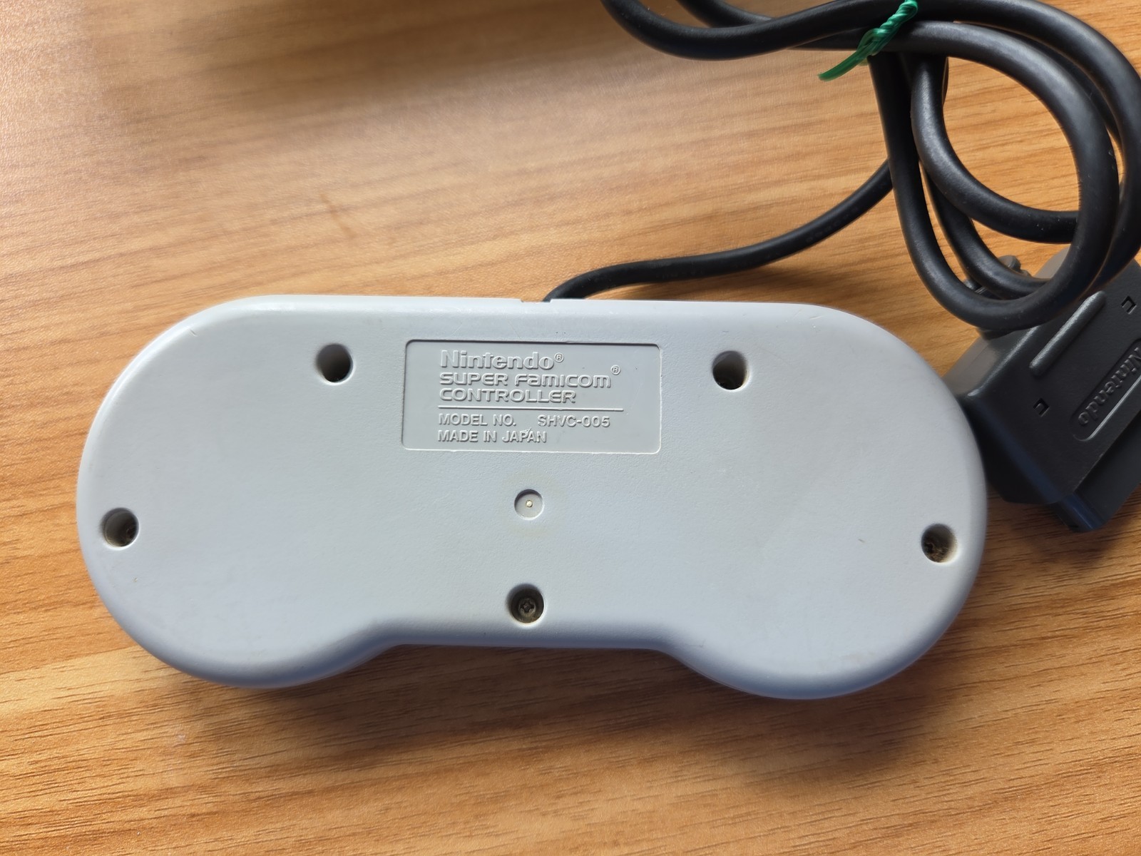 Super Nintendo Famicom SNES Console Bundle Controller + Transparent SFC Shell