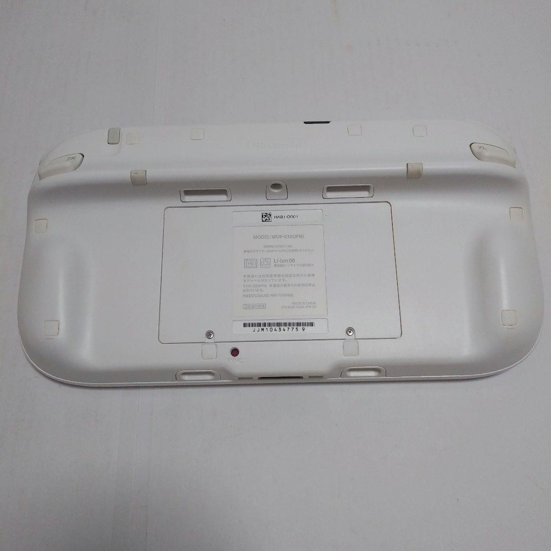 Nintendo Wii U basic set 8gb White Tested Woking Box Cable USED