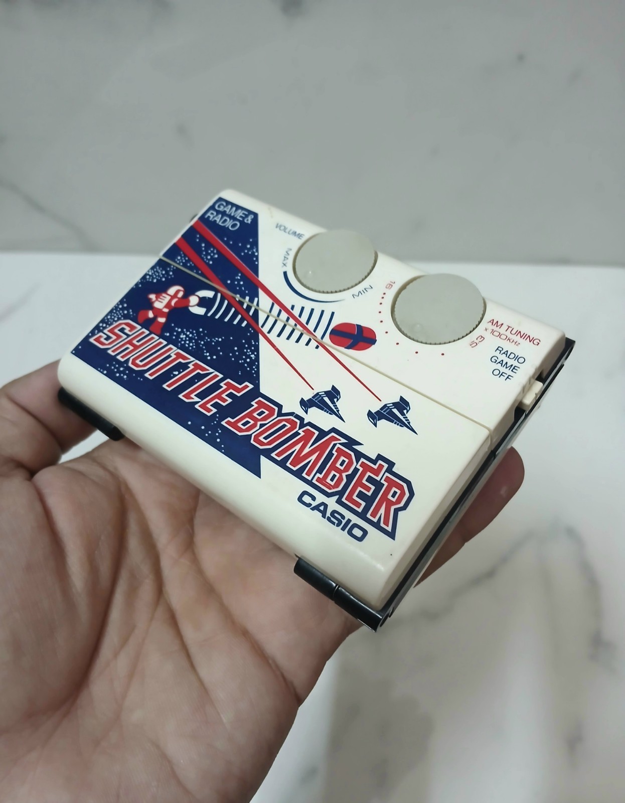 Vintage Casio Shuttle Bomber CG-70 Game & Radio Handheld System 1983