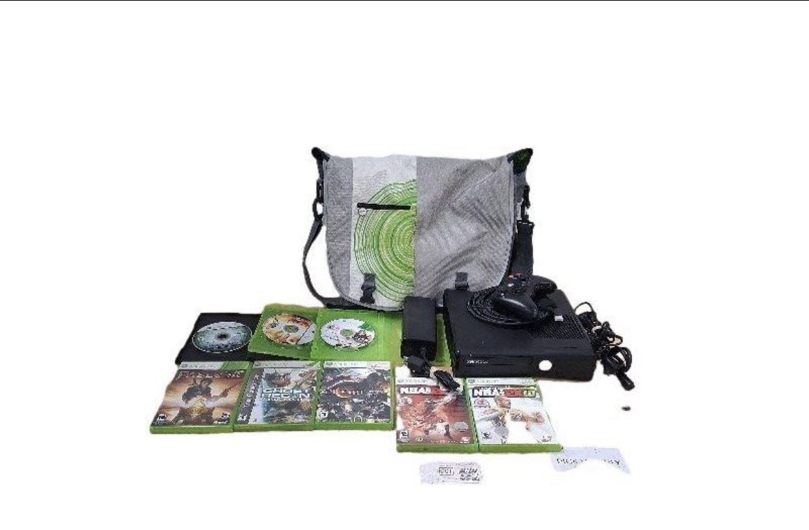 Microsoft Xbox 360 S 1439 320GB Console Controller 11 Games Bundle Tested