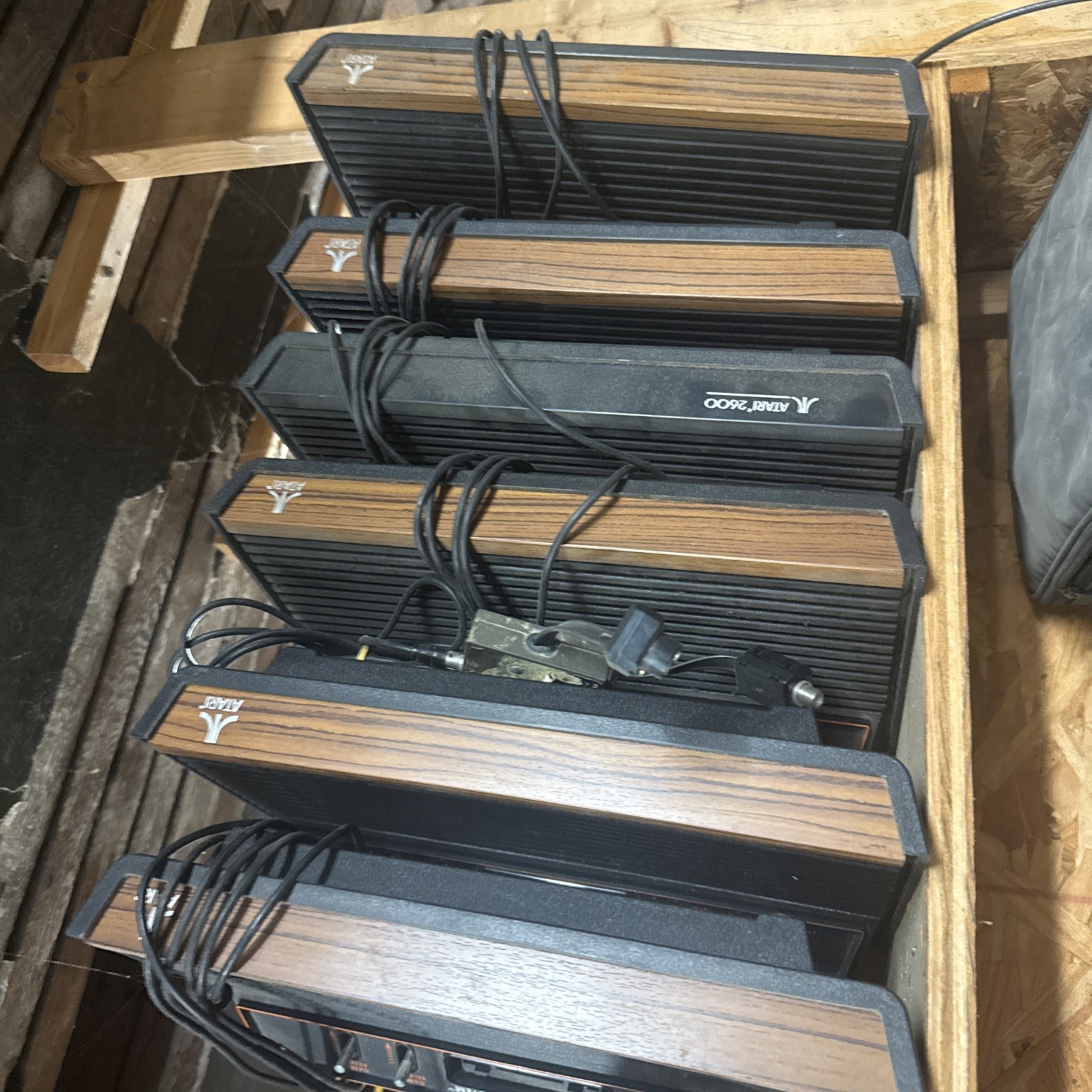 6 Atari Video Computer System – Wood Grain – Game Console Only Bundle Lot