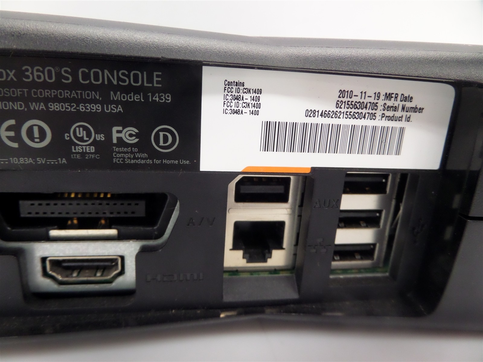 Microsoft Xbox 360 S 1439 Console w/ Power Supply & Kinect Sensor – No 250GB HDD
