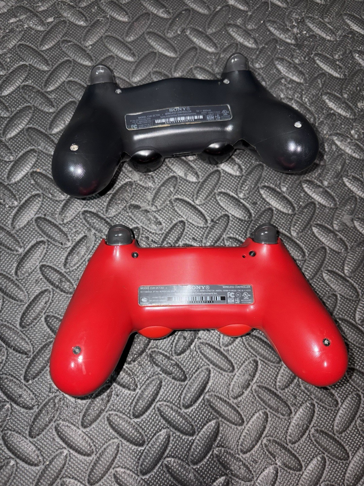 Sony PS4 Slim 1TB Console Bundle 2 OEM Controllers 4 Games Tested Working