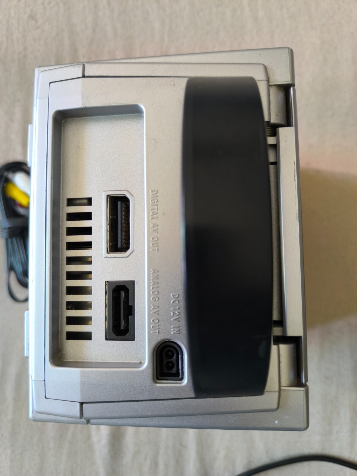 Nintendo GameCube Platinum Console – Silver with controller & cables CD no test