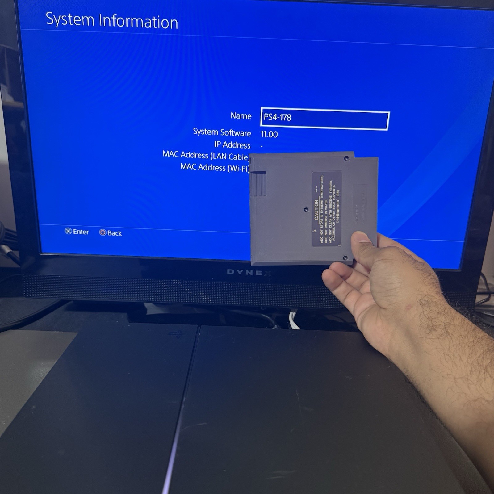 PlayStation 4 PS4 500GB Console Bundle Low Firmware 11.00 W/ Controller/ Restore