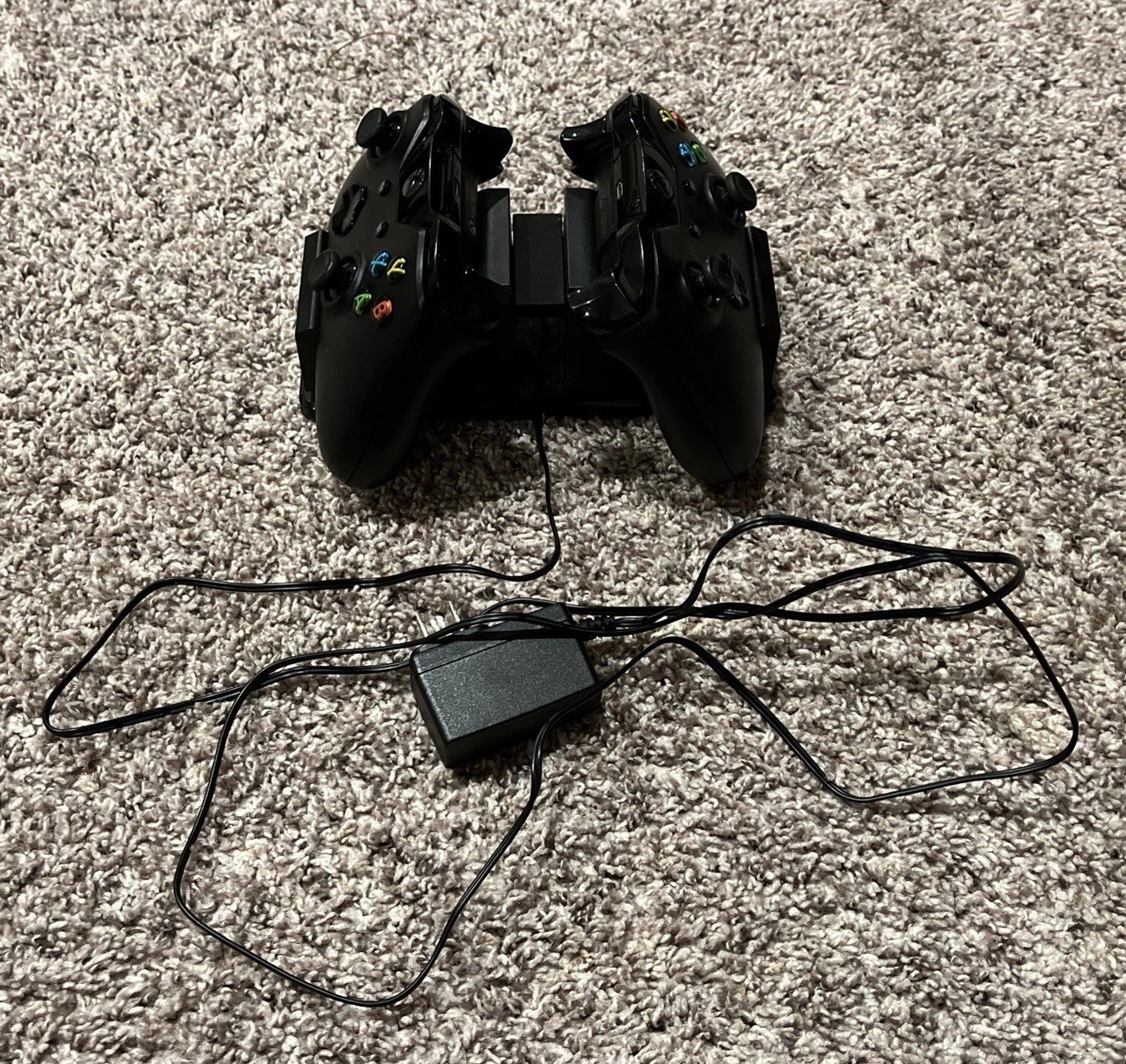 Microsoft Xbox One 500GB Tested Working, Controllers With Rechargeable Batteries