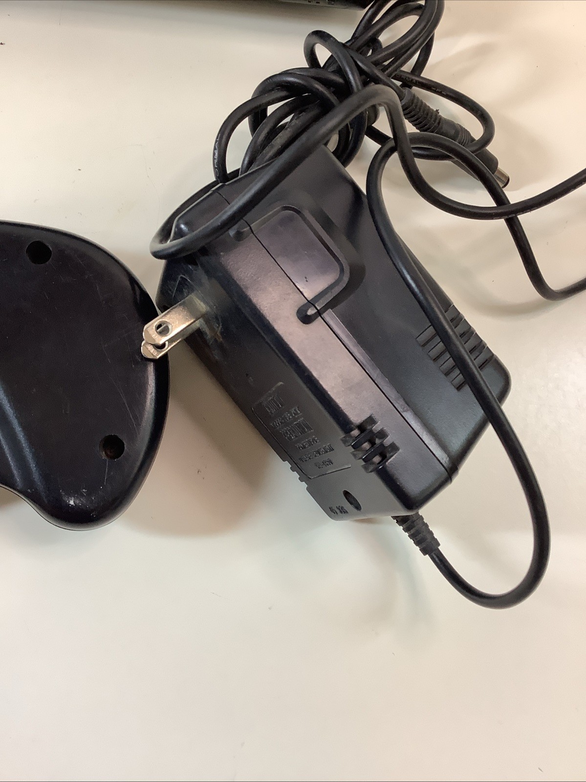 Tested/Works! Sega Genesis Model MK-1601, 2 Controllers, Power Adaptor