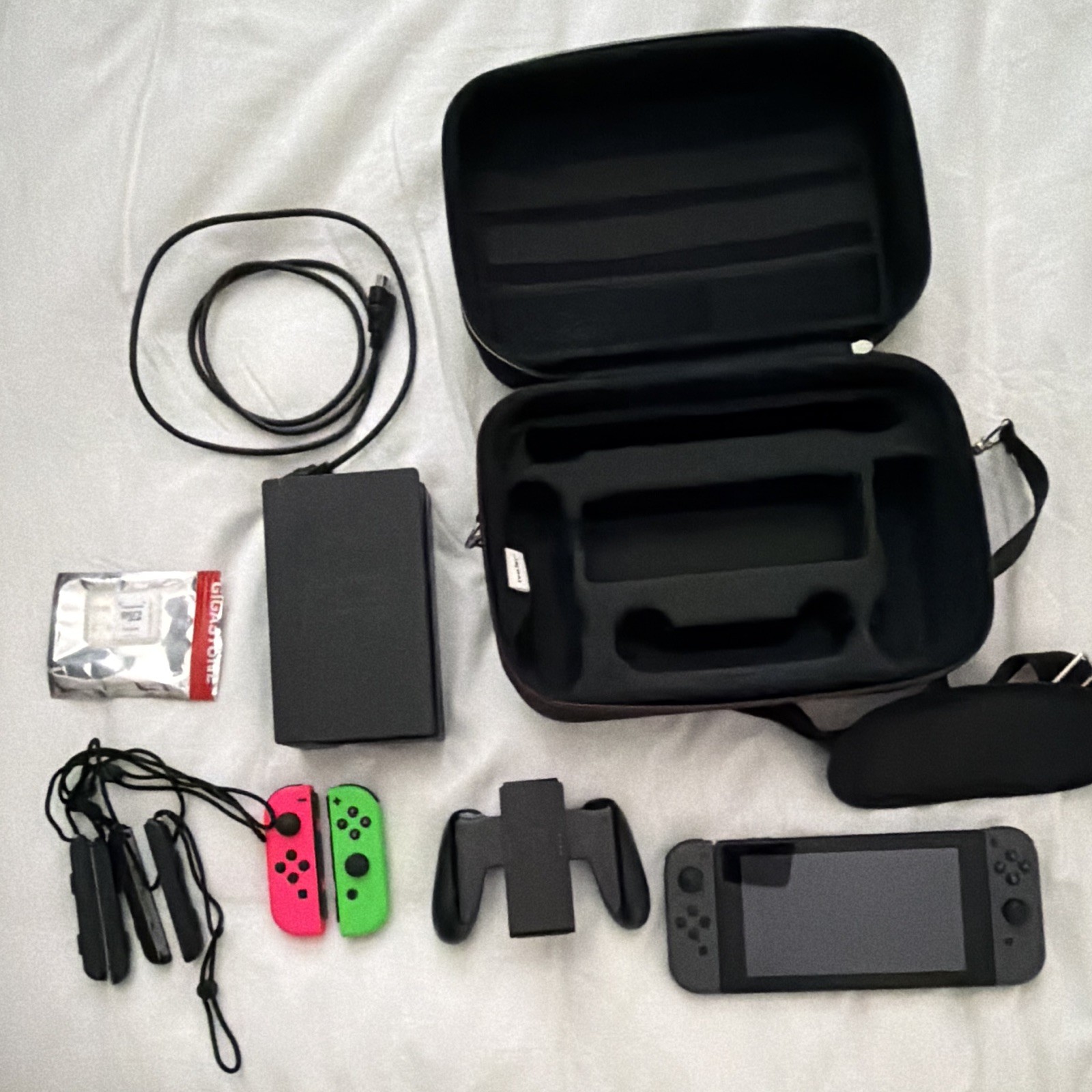 Nintendo Switch Console Gray Joy-Con + Neon Red/Green, Case
