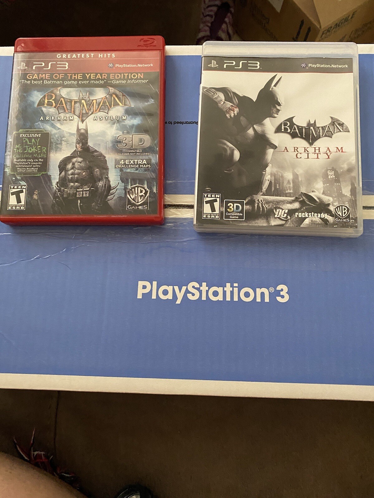 Sony PlayStation 3 250GB Console – Black with 2 Popular Batman