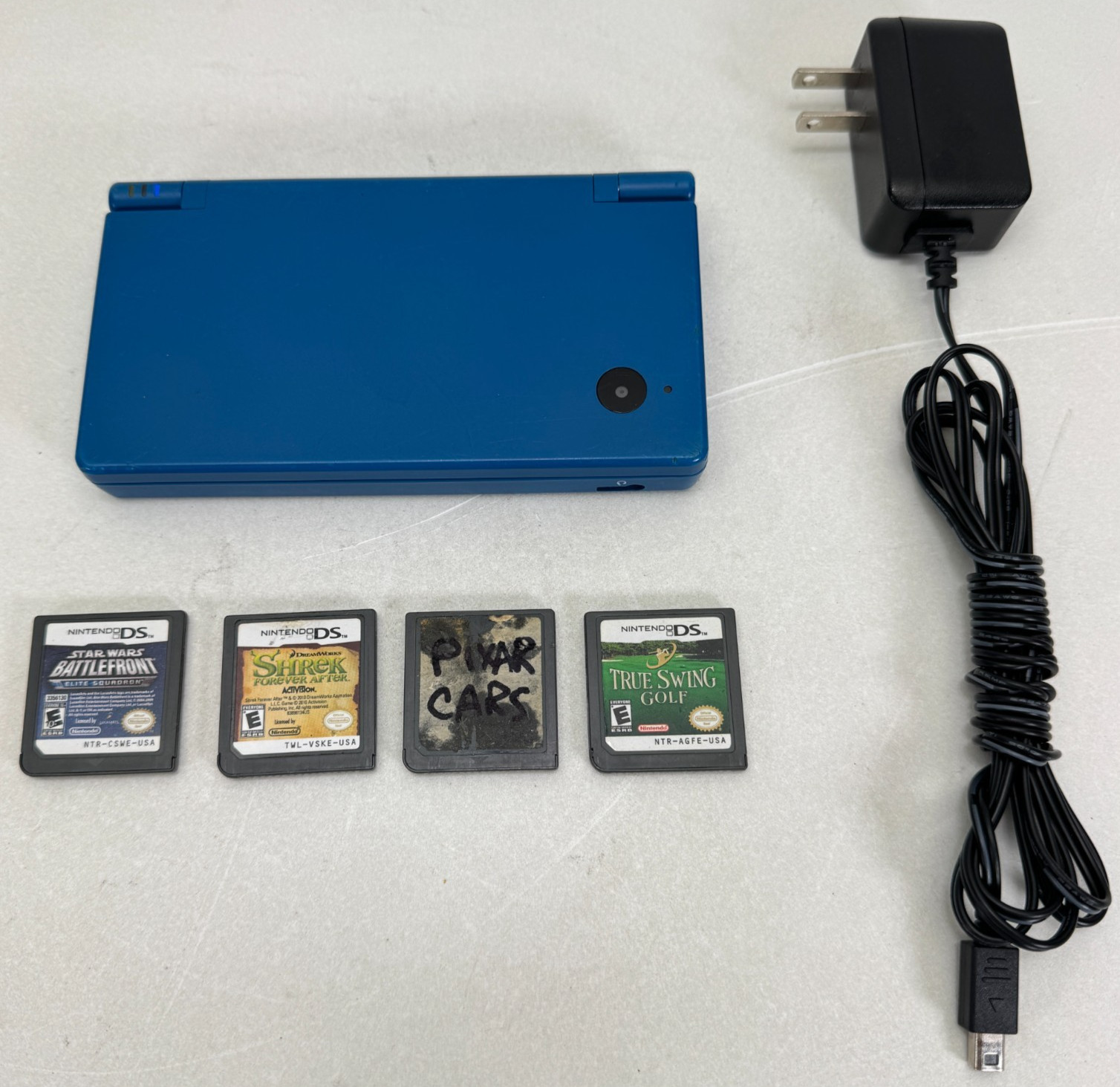 Nintendo DSi TWL-001 USA Blue Console Bundle 4 Games Charger Tested No Stylus