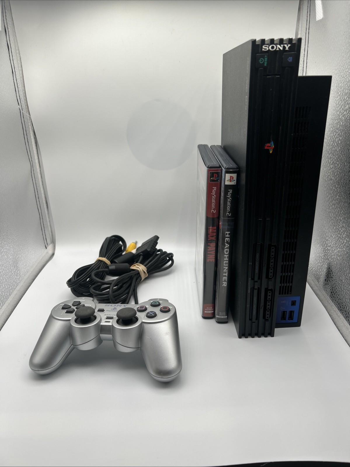 Sony PlayStation 2 PS2 Fat SCPH-30001 Console Bundle Tested Working 2 Games