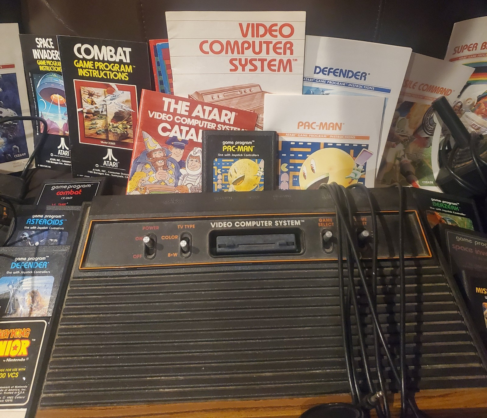Atari 2600 Console 4Joystick, 2 paddle & 9 Game Bundle – used but stored well