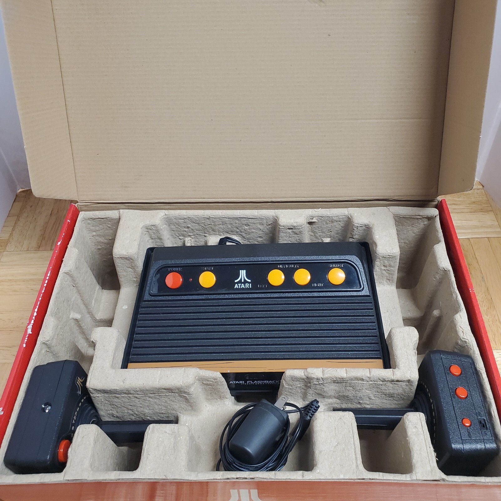 Atari 2600 Flashback 5 Game Console 92 Built In Games Wireless Joysticks Tested