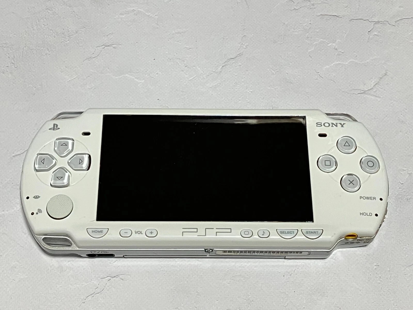 Sony PlayStation PSP 2000 Console with Charger Region Black/White/Pink 80-90%NEW