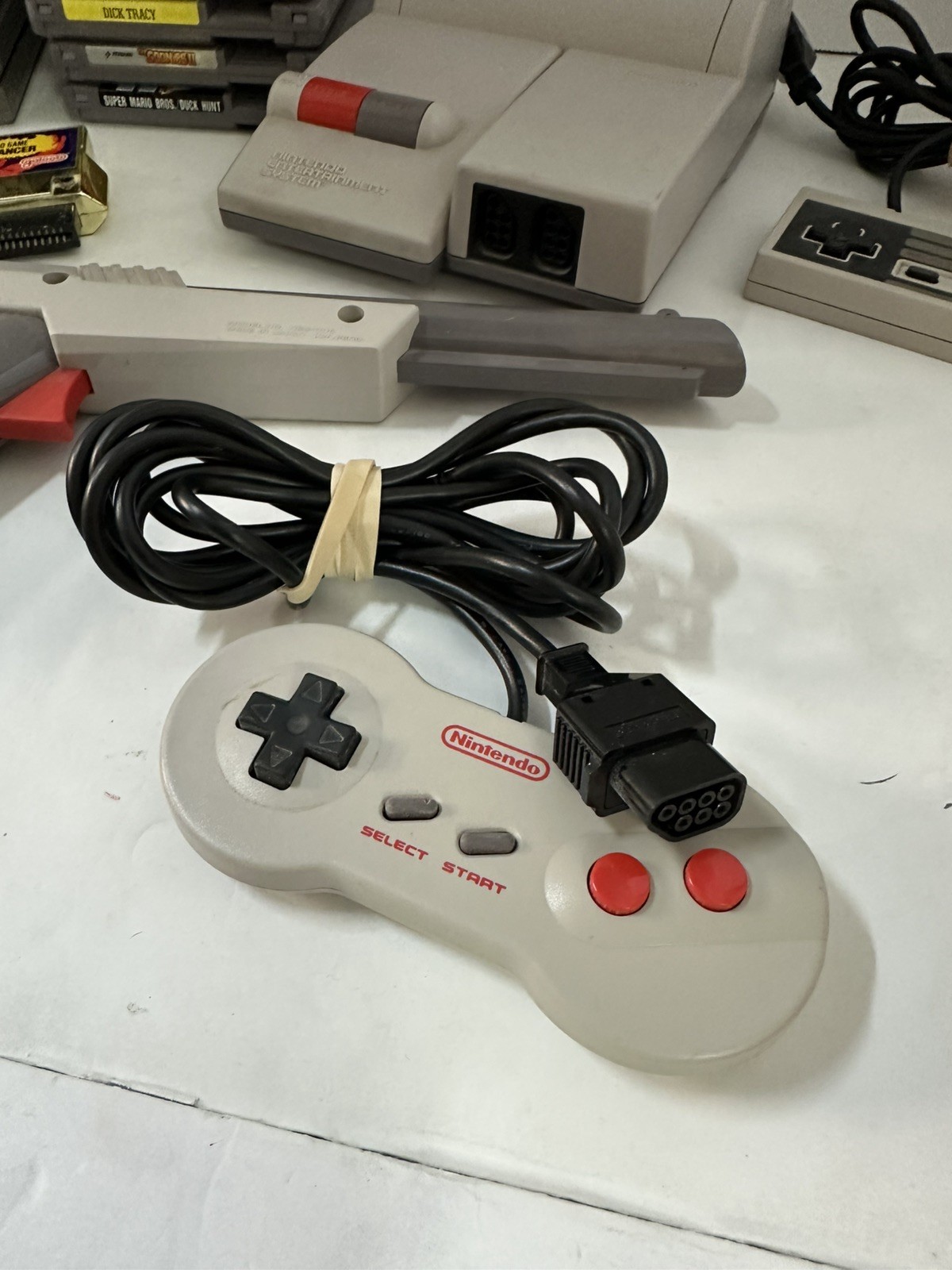 Nintendo NES-101 Original Top Loader Console System BUNDLE WITH 20 GAMES & MORE