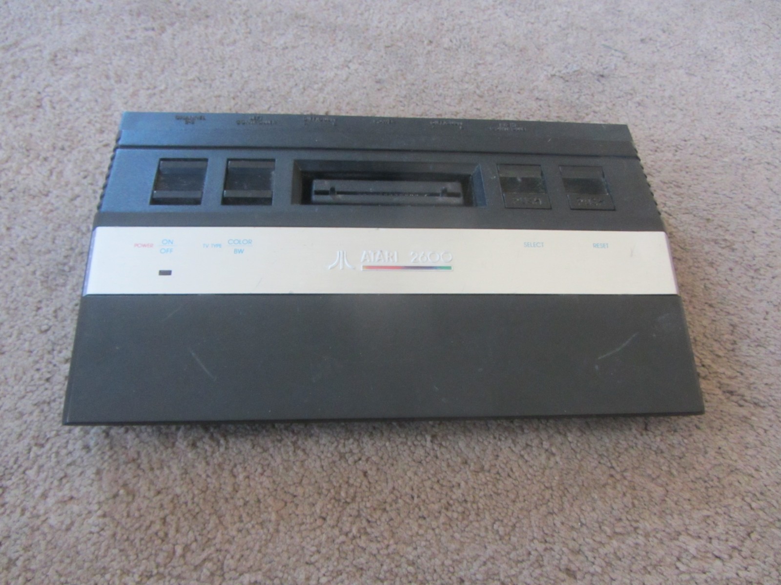 Atari 2600 Junior Video Game Console w/ Joysticks Paddles Keypads ++
