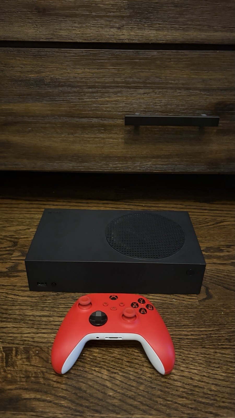 Microsoft Xbox Series S Black 1TB Console Bundle with Controller and Power Cords
