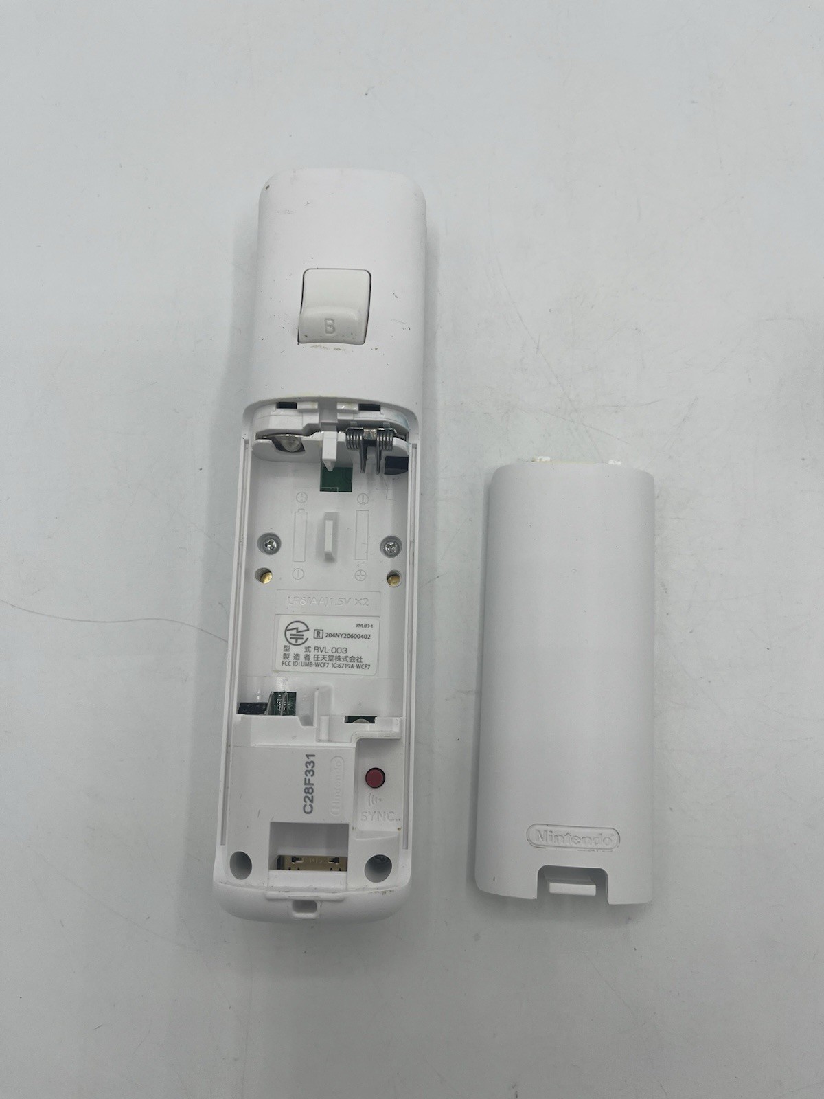 Nintendo Wii Console 2 Game Bundle RVL-001