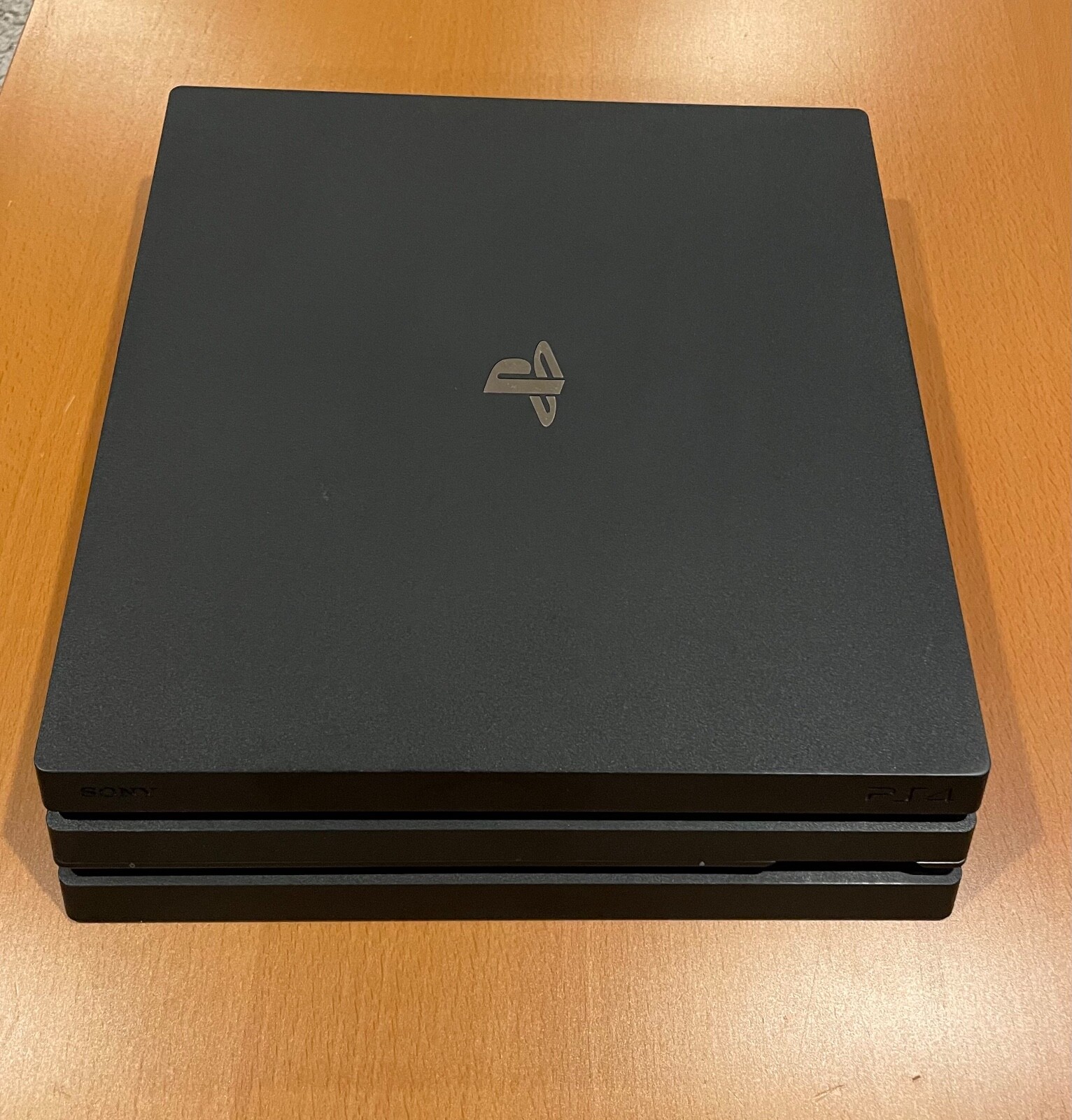 Sony PlayStation4 Pro 1TB, NO CONTROLLER, W/HDMI/POWER cables – CUH7115B