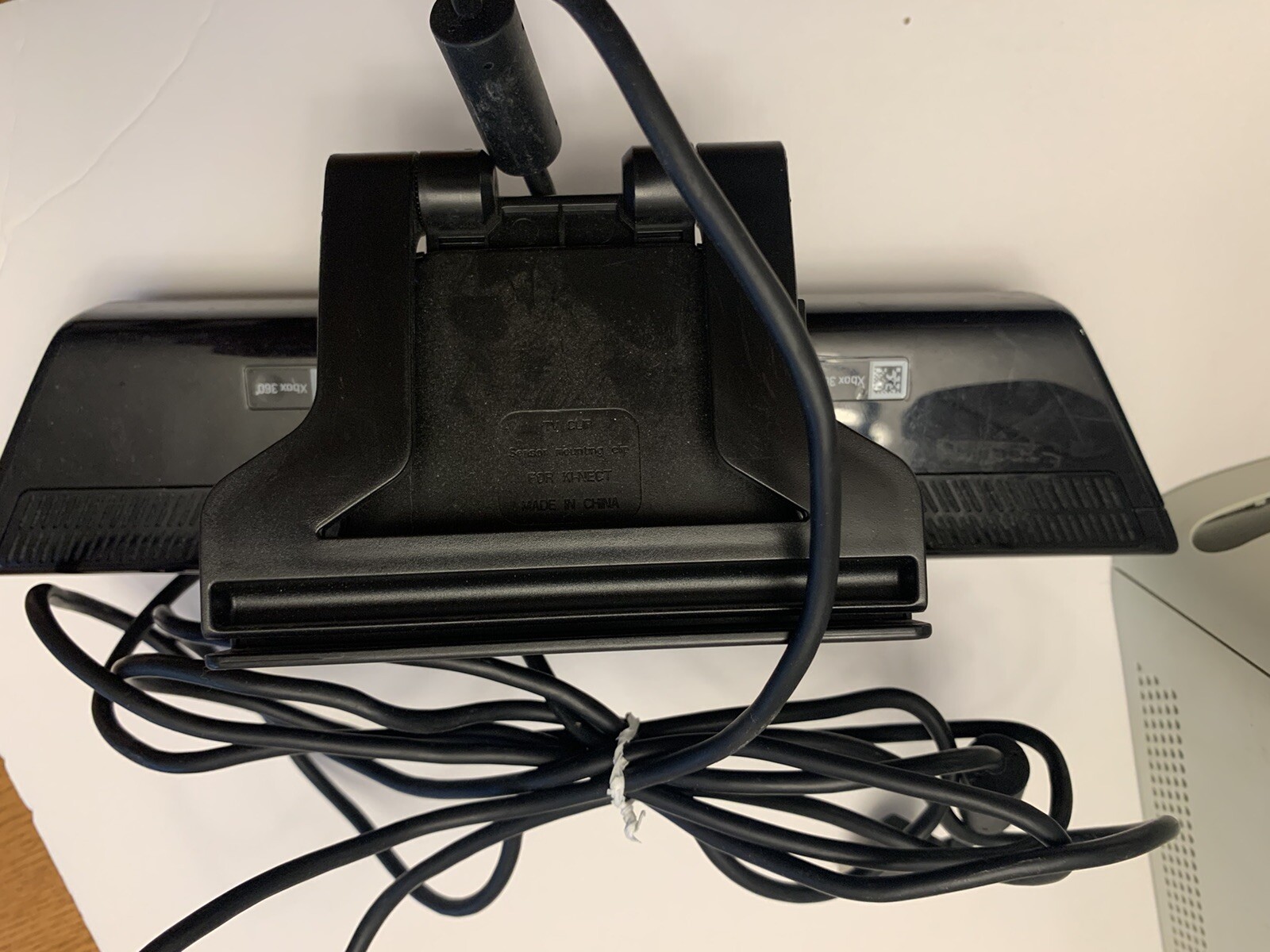 Microsoft Xbox 360 60GB Console Power Supply AV Cable white Controllers LOT