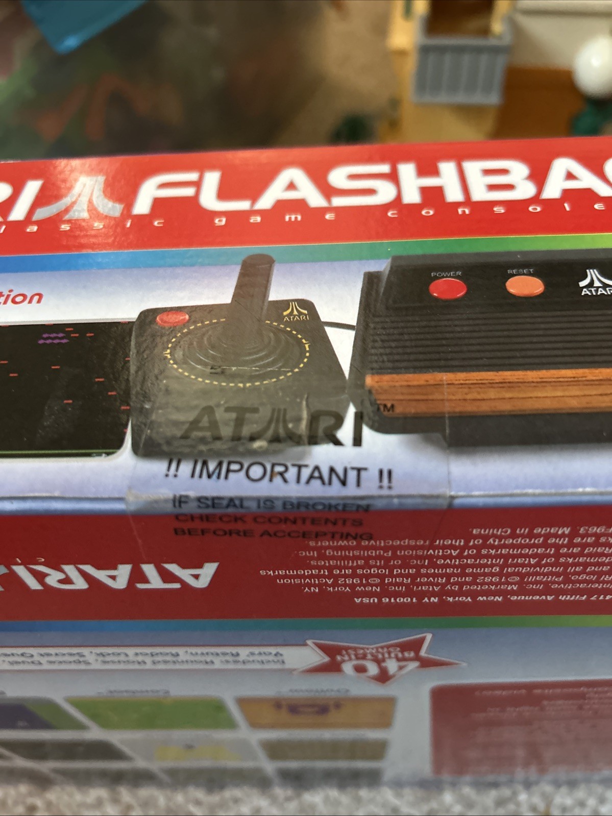2005 ATARI Flashback 2 Classic Game Console 40 Games Joysticks 2600 Retro Box