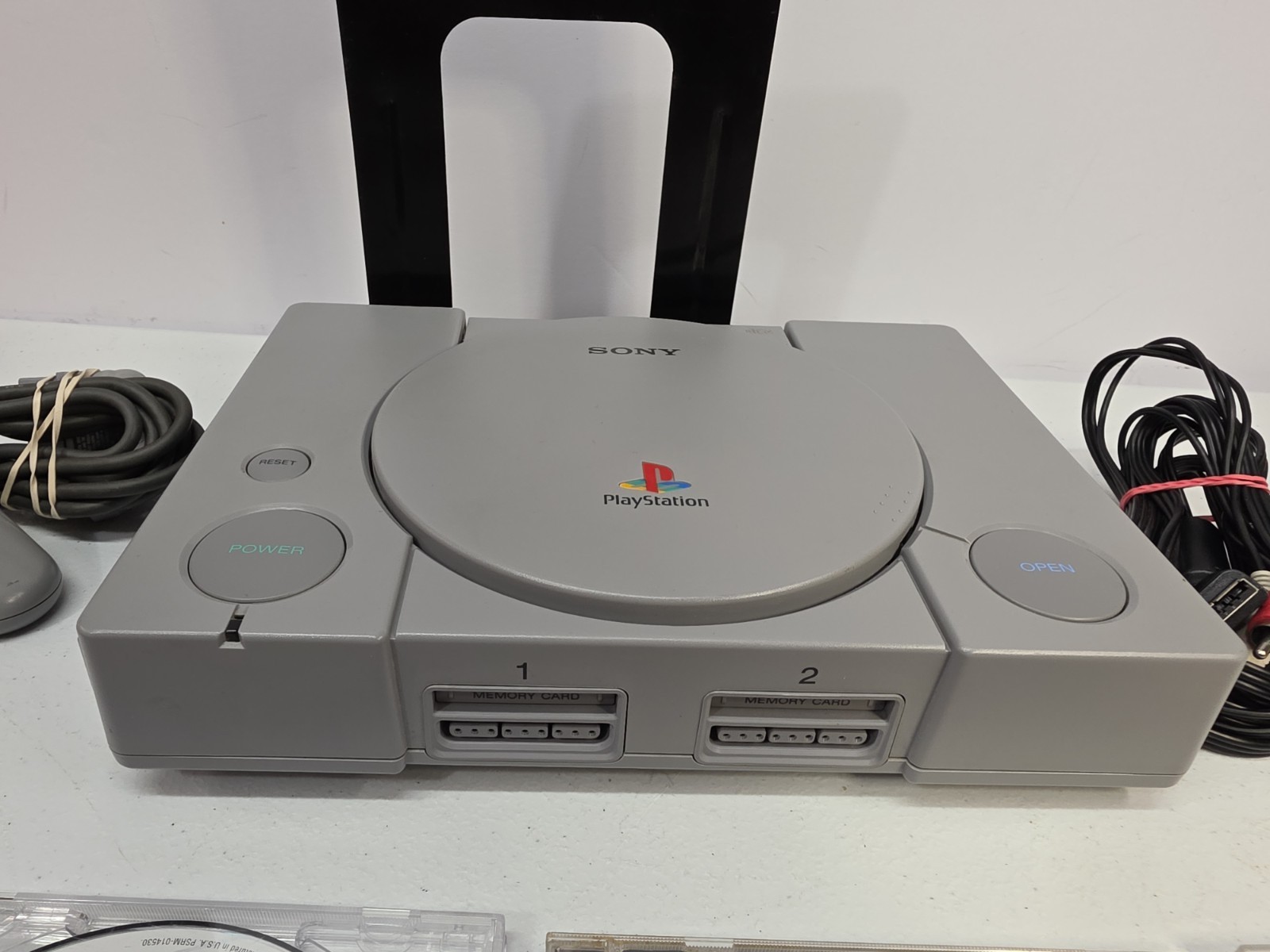 Sony PS1 Bundle 2 Controllers 8 Games FF Anthology Tekken 2 Tomb Raider II