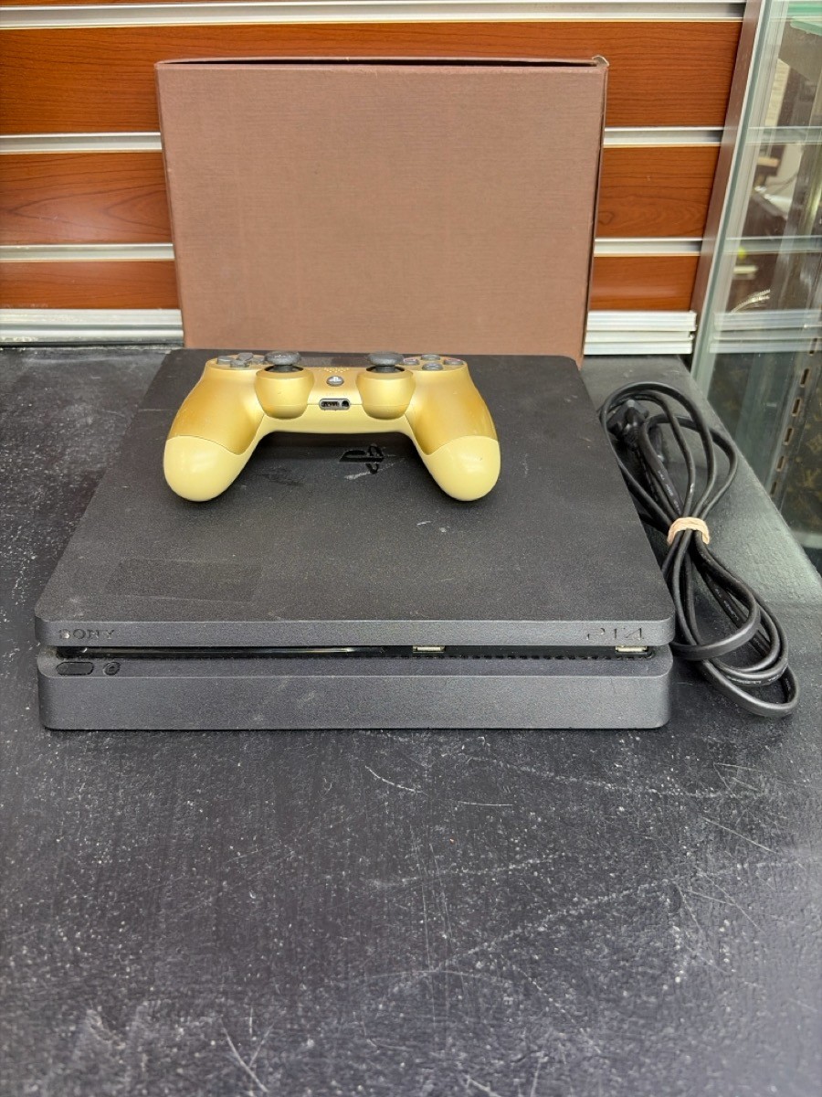 SONY PLAYSTATION 4 – CUH-2015A – 1TB (EZ3003113)