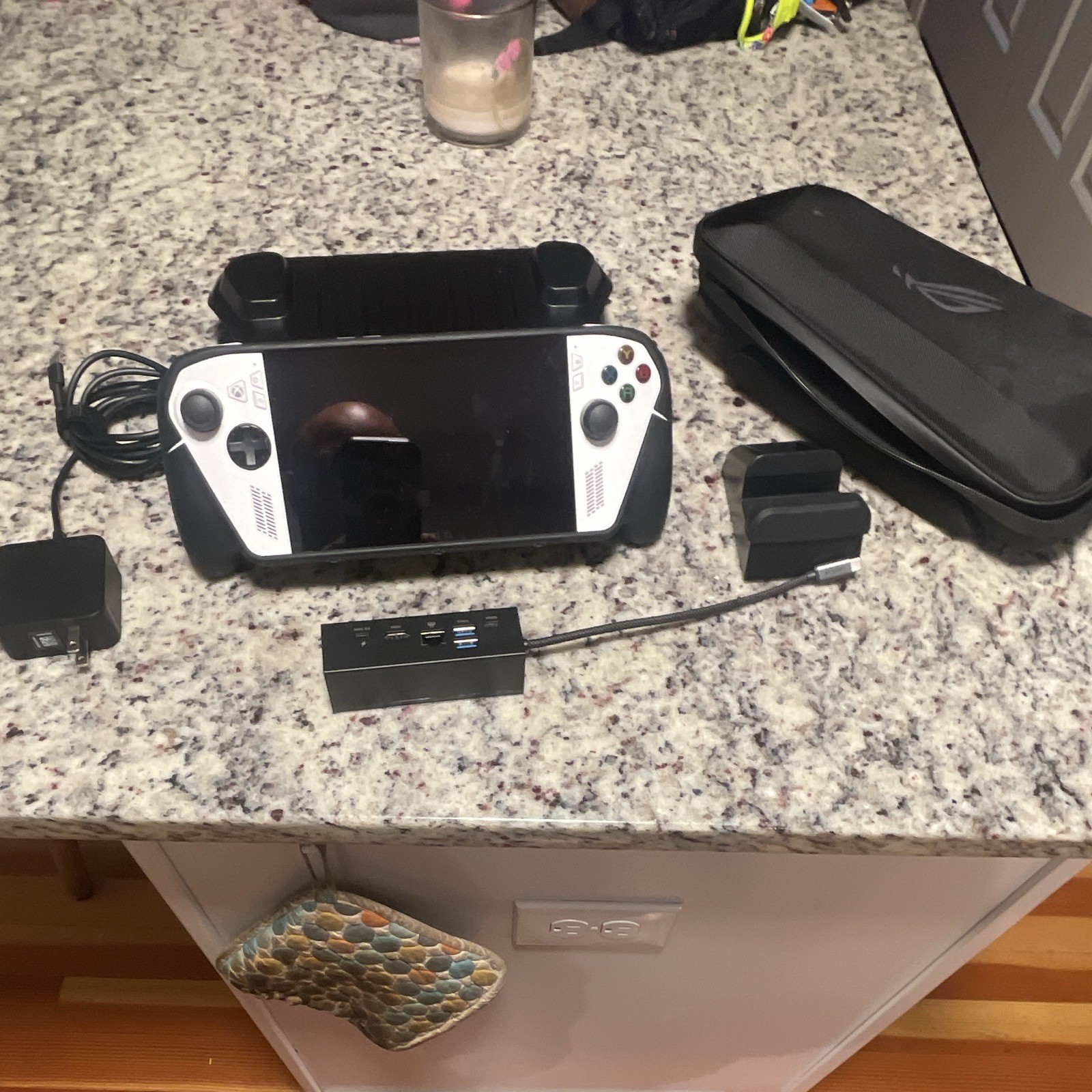 ROG Xbox Ally 7″ FHD 120Hz Gaming Handheld