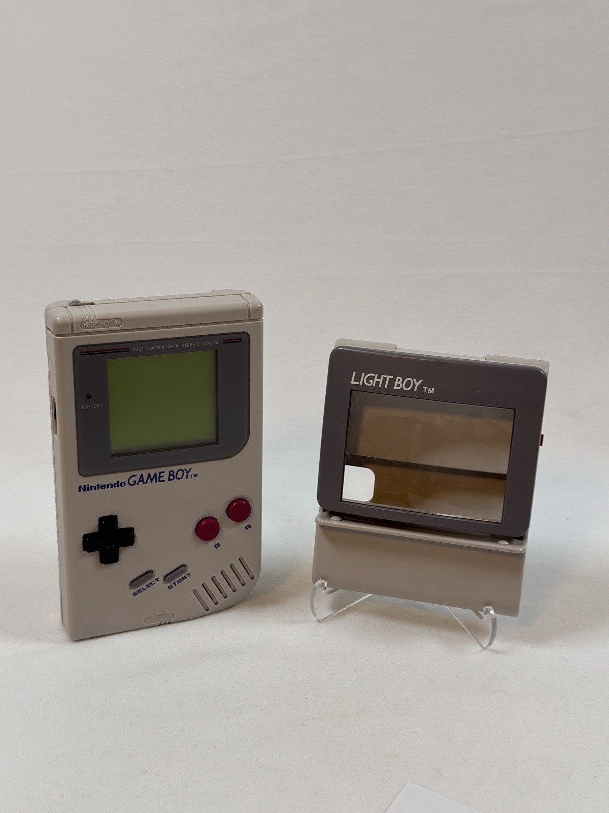 Nintendo Game Boy/Gameboy DMG Gray – Great Condition w/Working Light Boy – Nice!