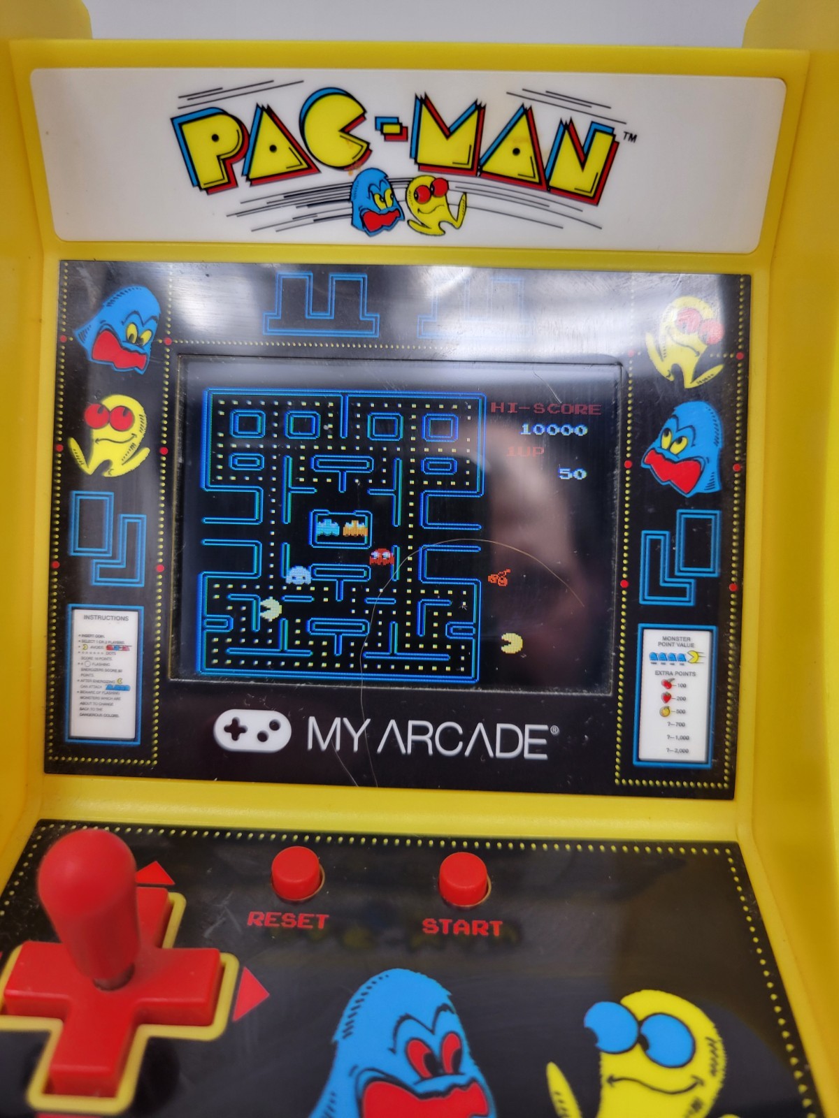 My Arcade Pac-Man Micro Player Pro 6.75″ Mini Arcade Machine Portable Video Game
