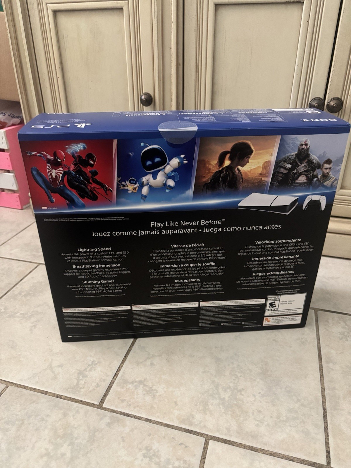 Sony PS5 PlayStation 5 Digital Edition 825GB 4K HDR White Console CFI-2115
