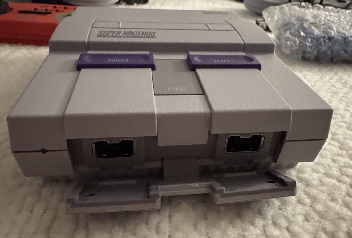 Nintendo Super NES Classic Mini Edition CLV-201 HDMI w/ 4 Controllers