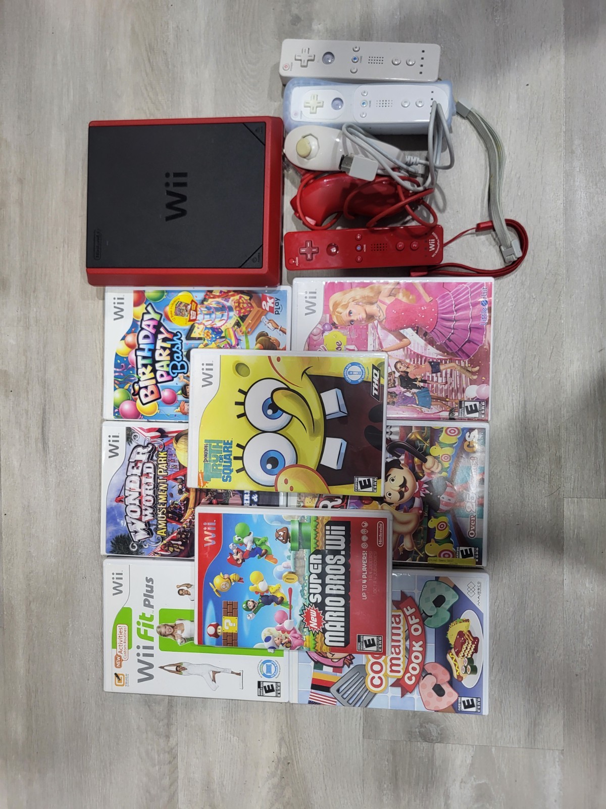 Nintendo Wii Mini Red Model: With 5 Controllers 8 Games & Covers