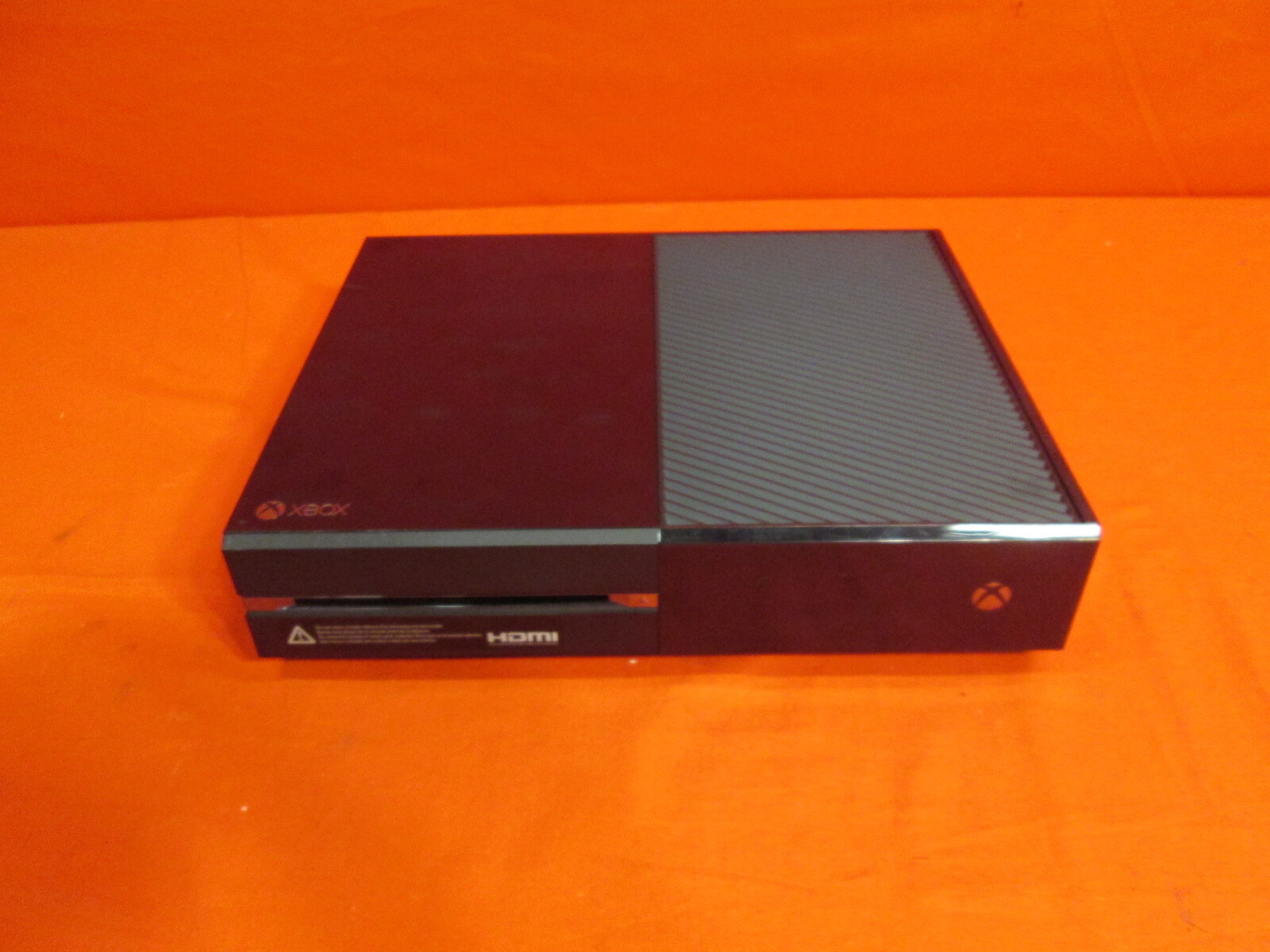 Microsoft Xbox One 500 GB Console Only Black Very Good 8085