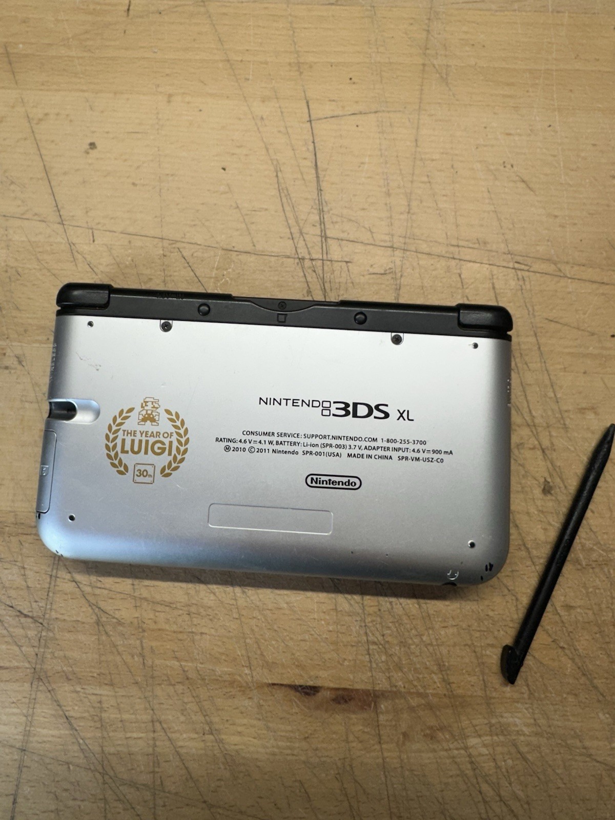 READ DESCRIPTION Nintendo 3DS XL Silver Year of Luigi 30th Anniversary