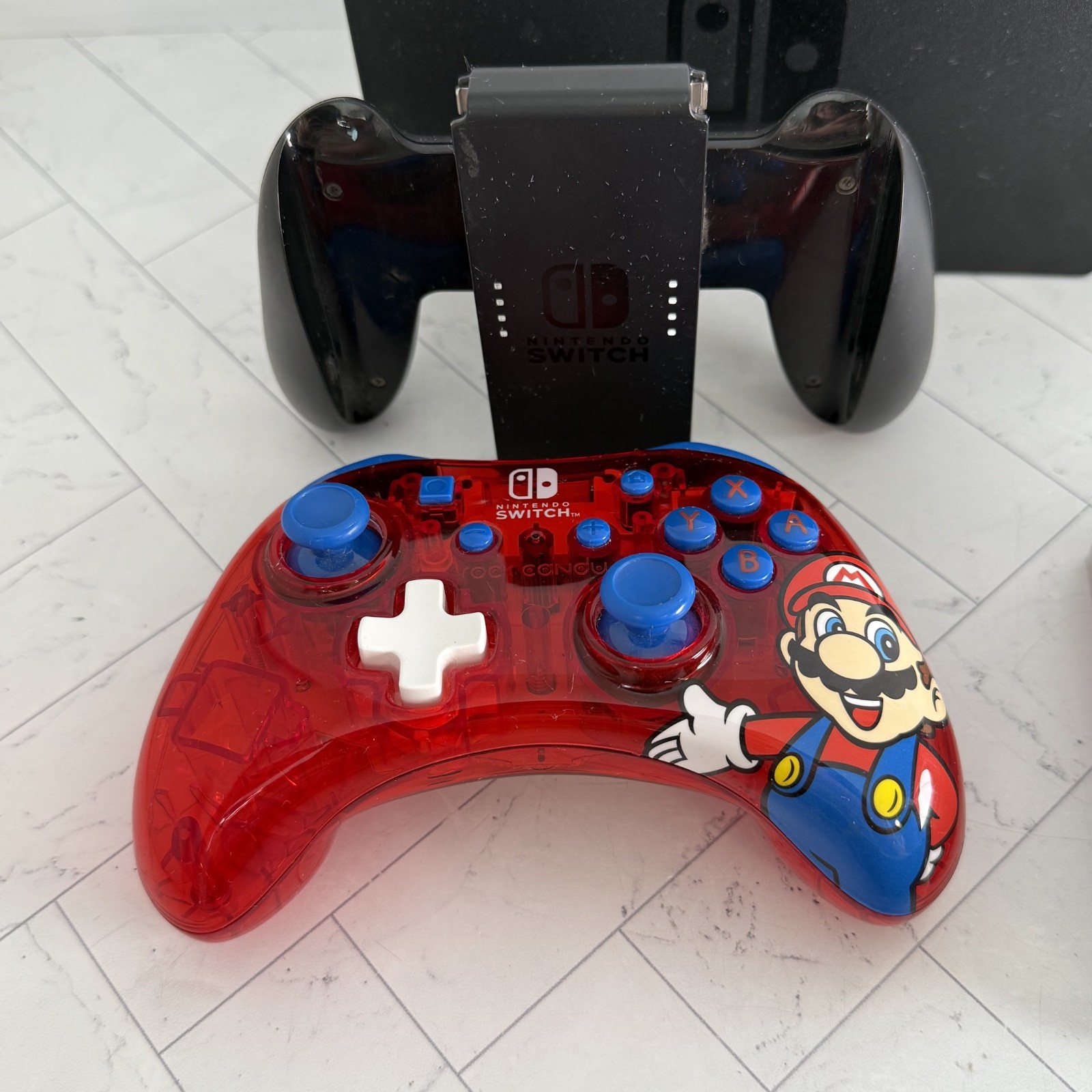 Nintendo Switch Model HAC-001 Console 32GB + 128 GB microSD See Photos! #H954