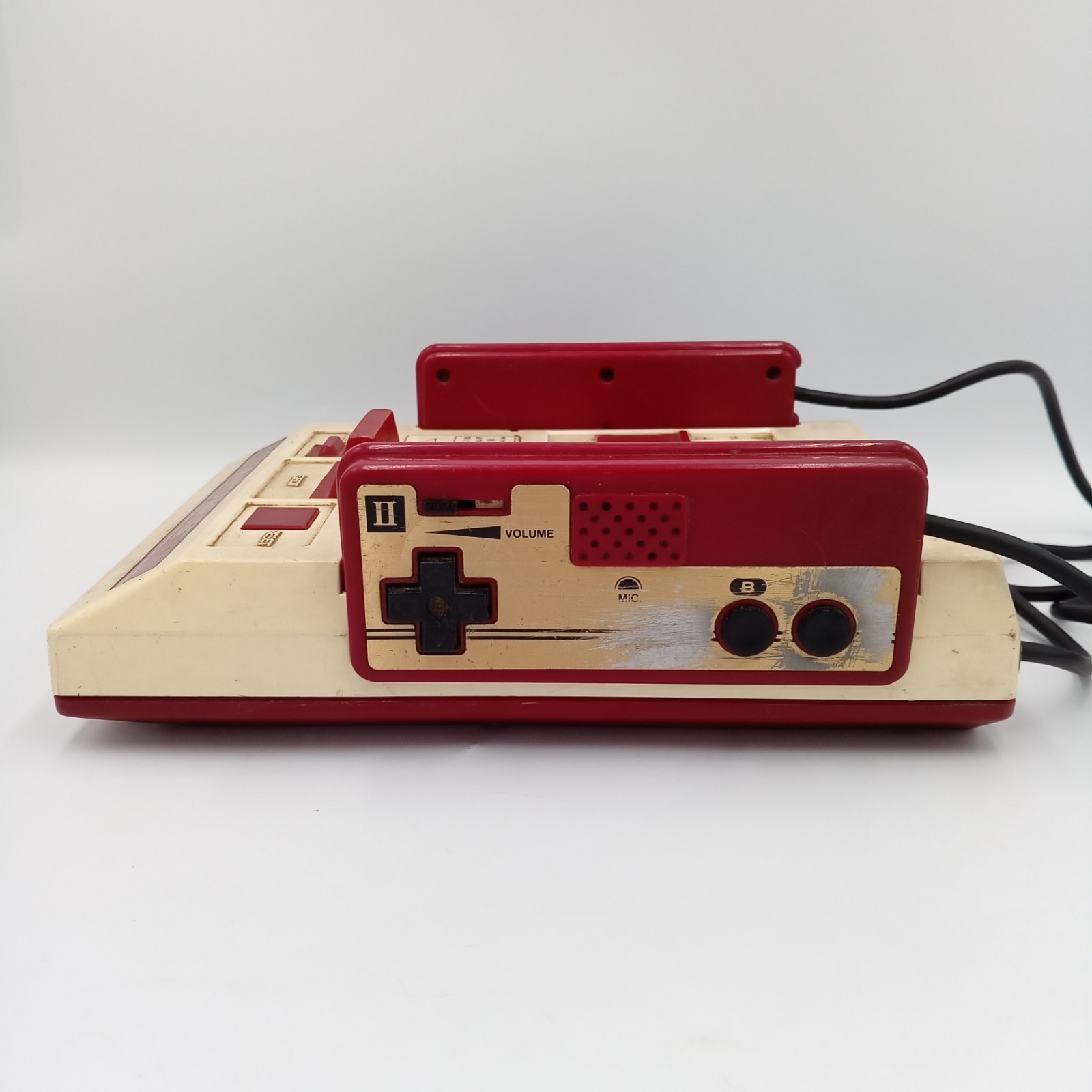 Nintendo Famicom HVC-001 Console Only For Parts / Repair Japanese