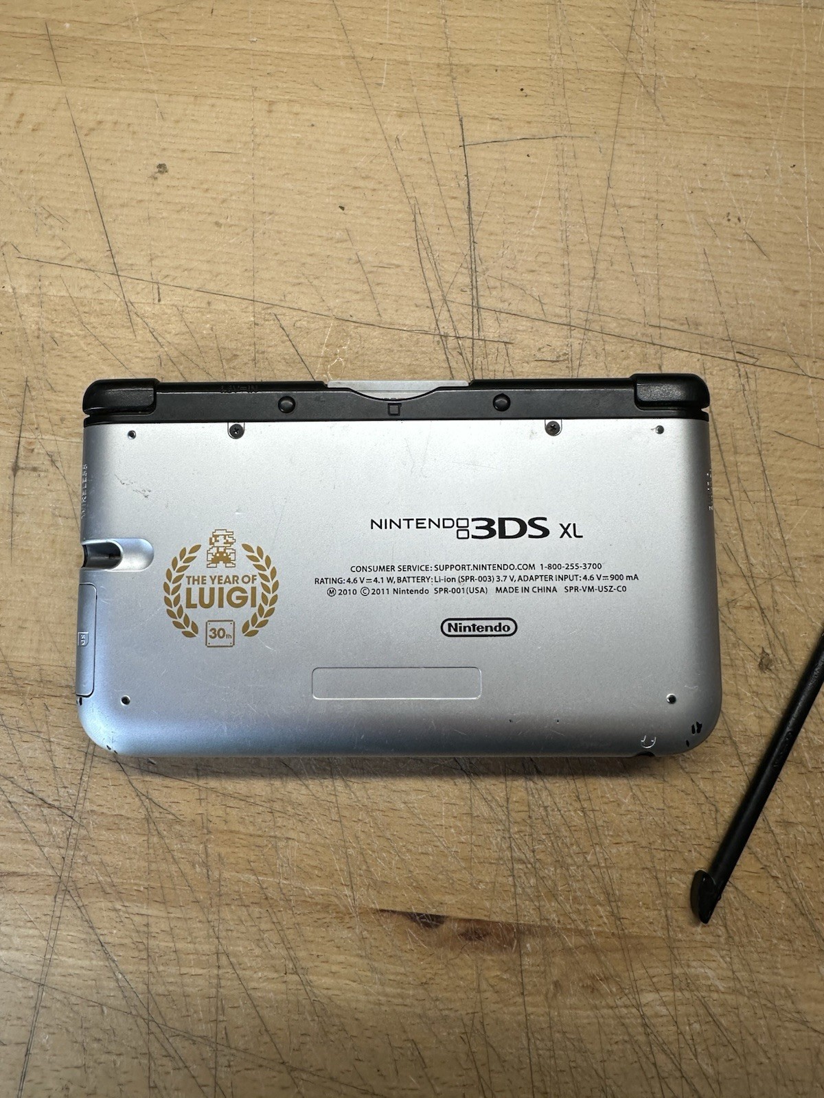 READ DESCRIPTION Nintendo 3DS XL Silver Year of Luigi 30th Anniversary