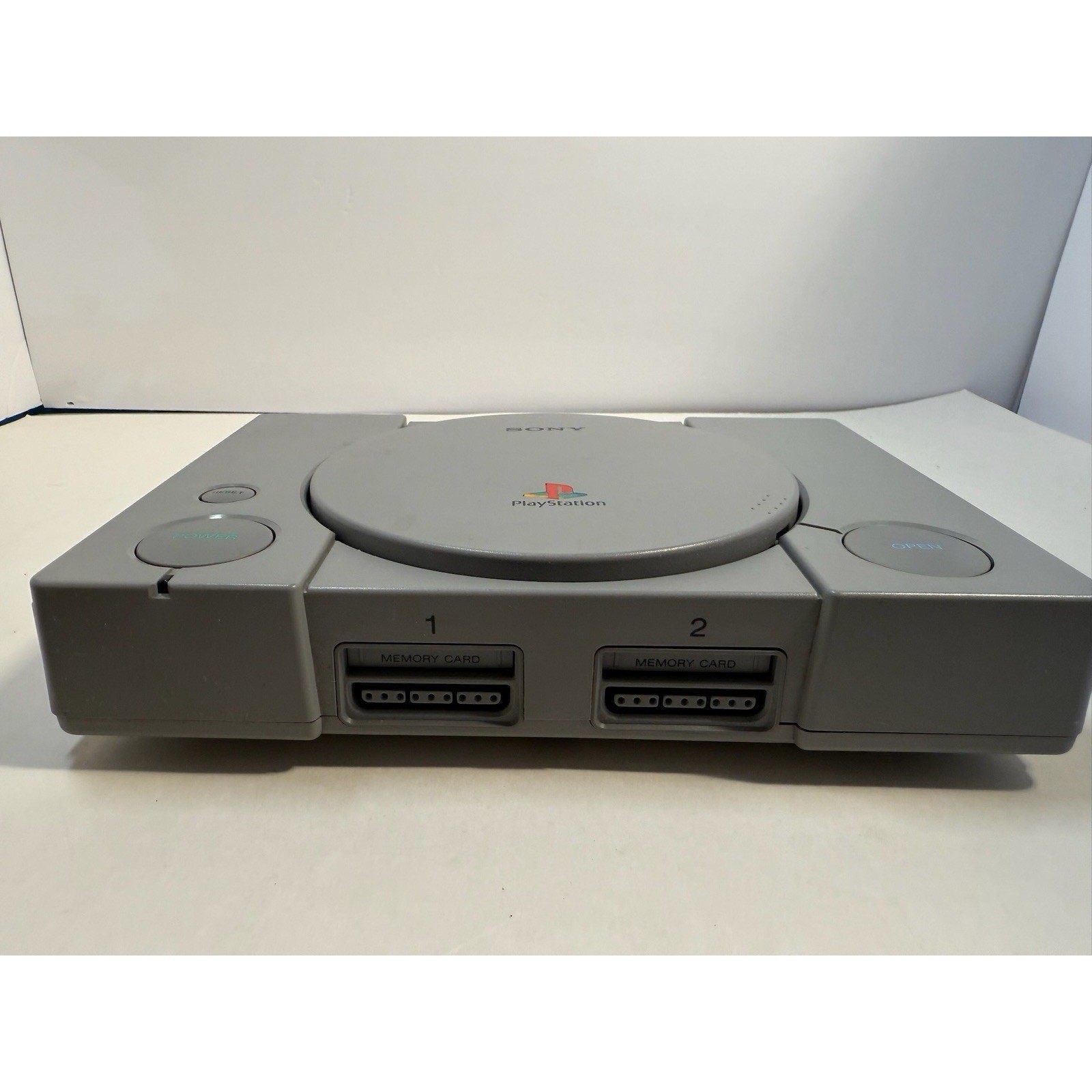 Sony PlayStation 1 (PS1) Console Bundle (OEM Controller, 6 Hit Games) TESTED