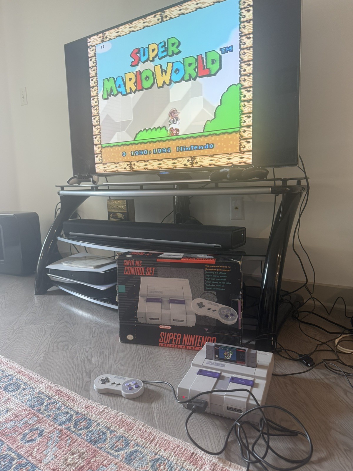 Super Nintendo SNES Control Set + Mario World, Controller, Cables, Box – Tested