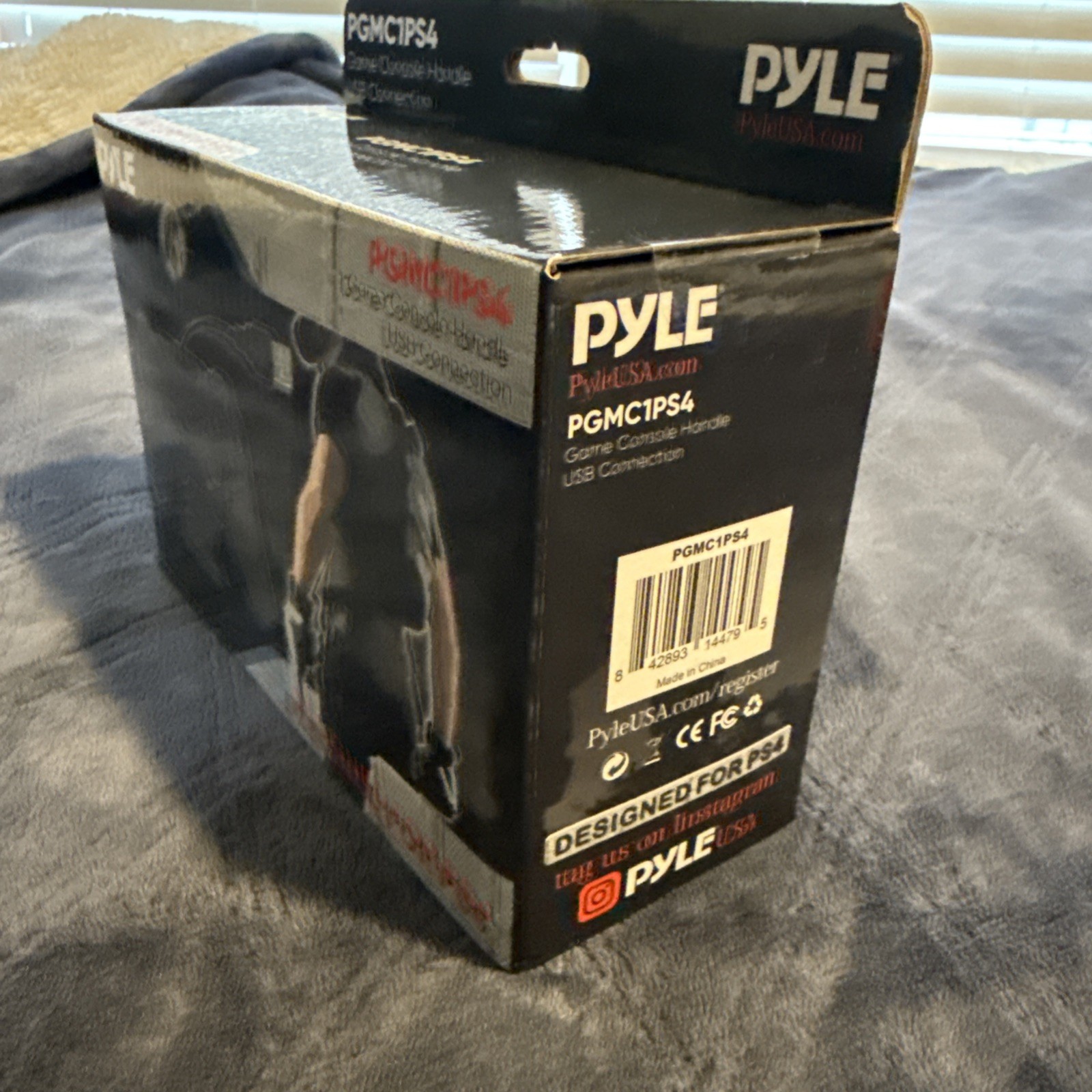 Pyle PS4 Game Console Handle Wired Controller