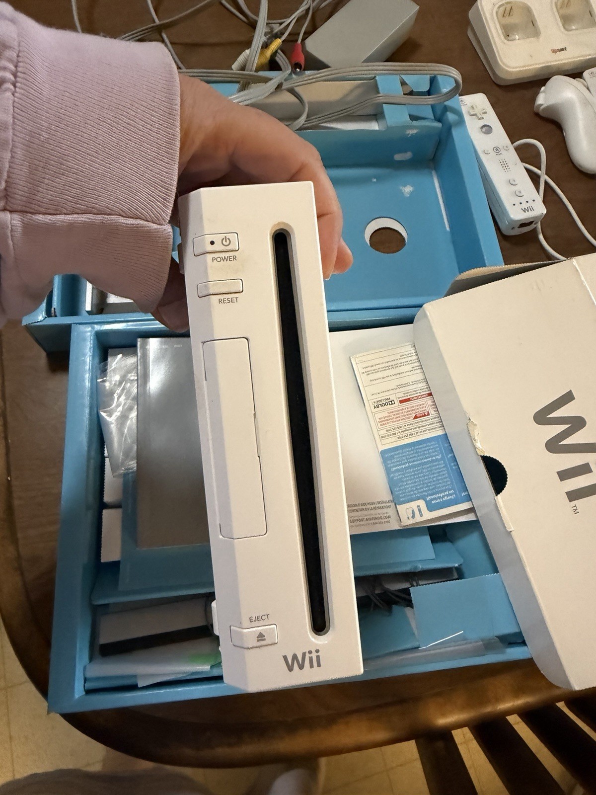 Nintendo Wii Console White with 3 Motion Control Wireless Controllers