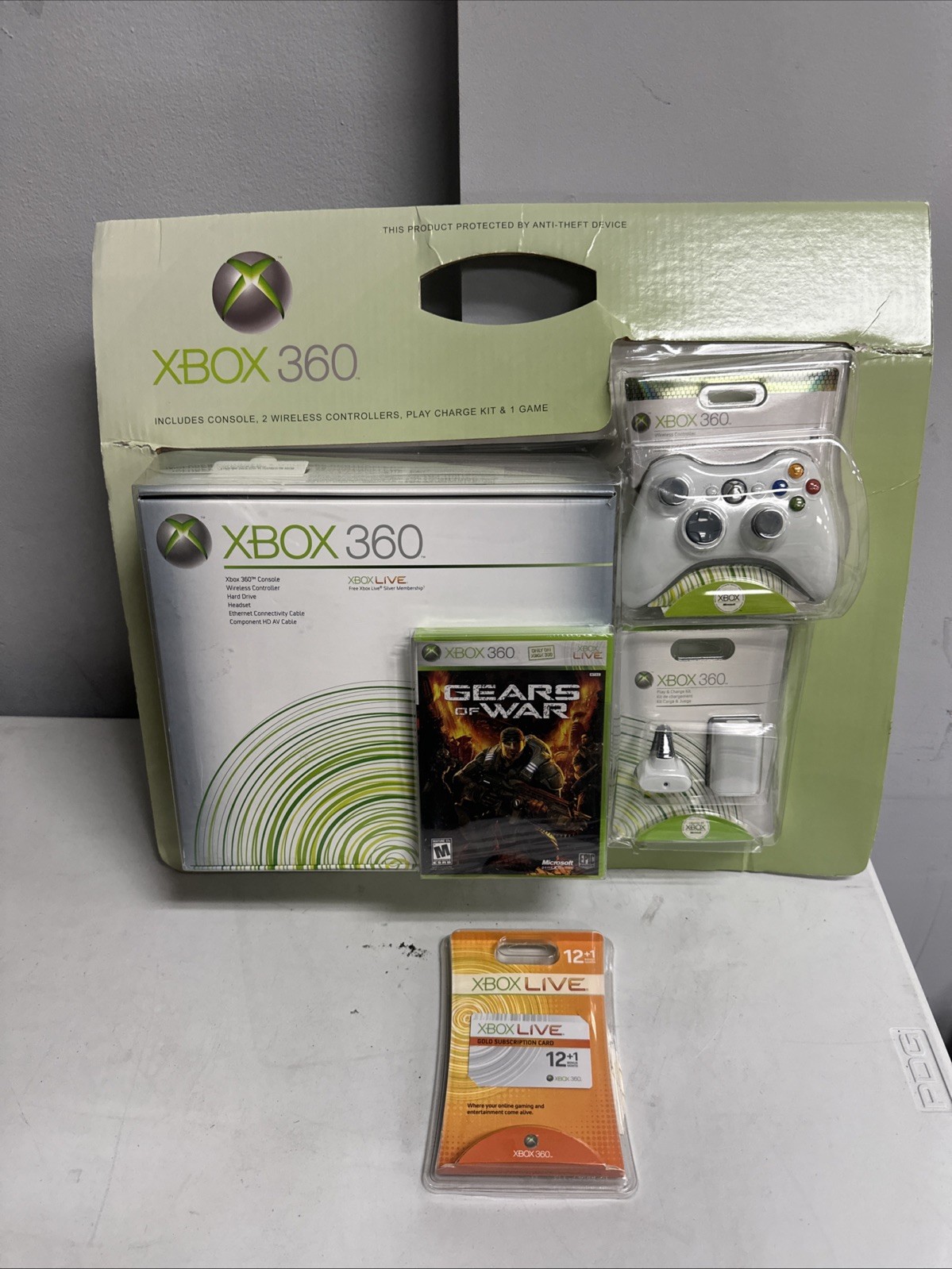 Microsoft Xbox 360 Console Retail Bundle W/ Extra Controller, Game Etc