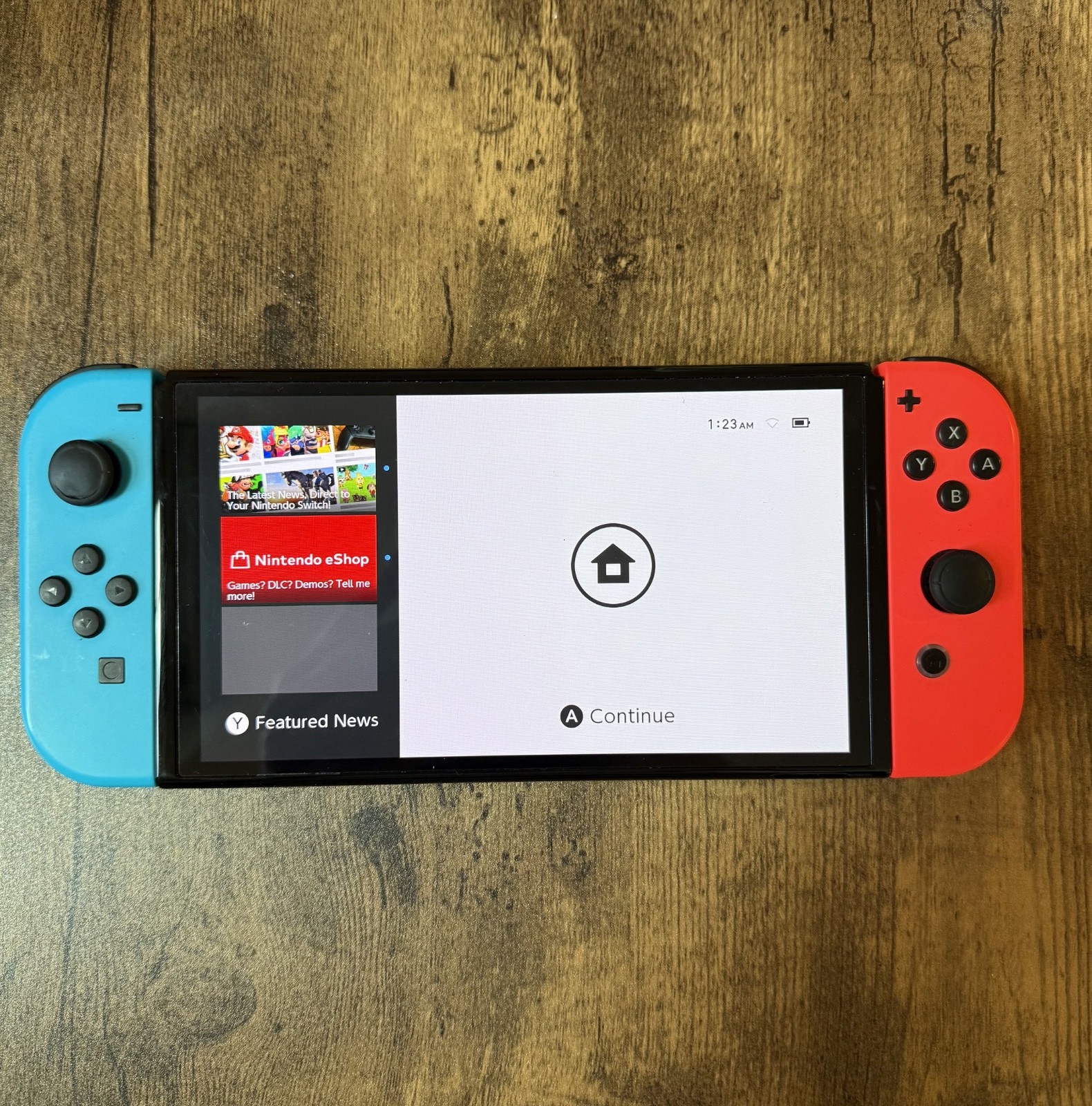 Nintendo Switch OLED Console – Neon Red/Blue – 256GB SD Card – Complete w/ Case.