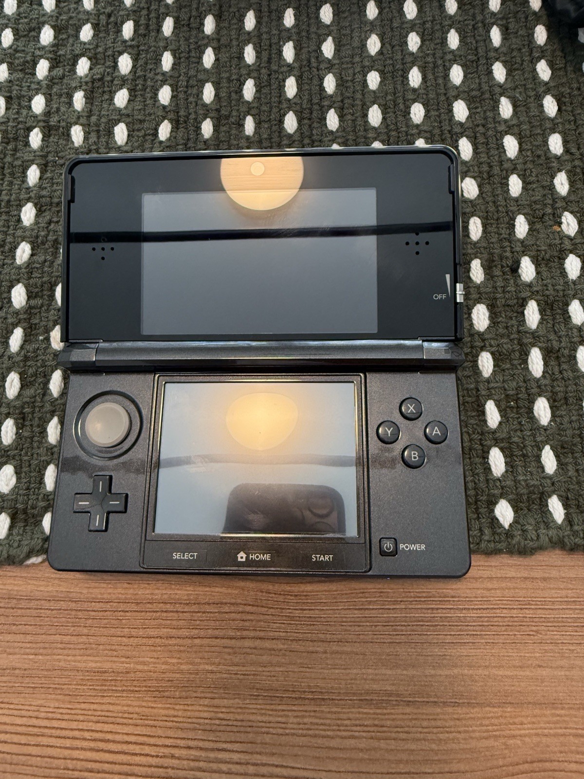 Nintendo 3DS 2GB Handheld System – Cosmo Black W Pokemon Bank