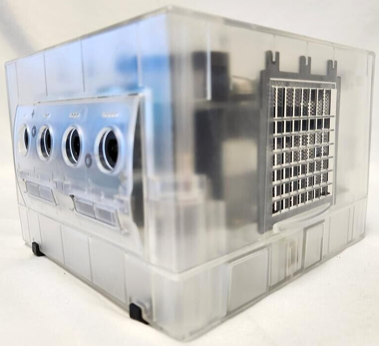 Nintendo GameCube Translucent CLEAR Gaming Console DOL-001 Controller Bundle