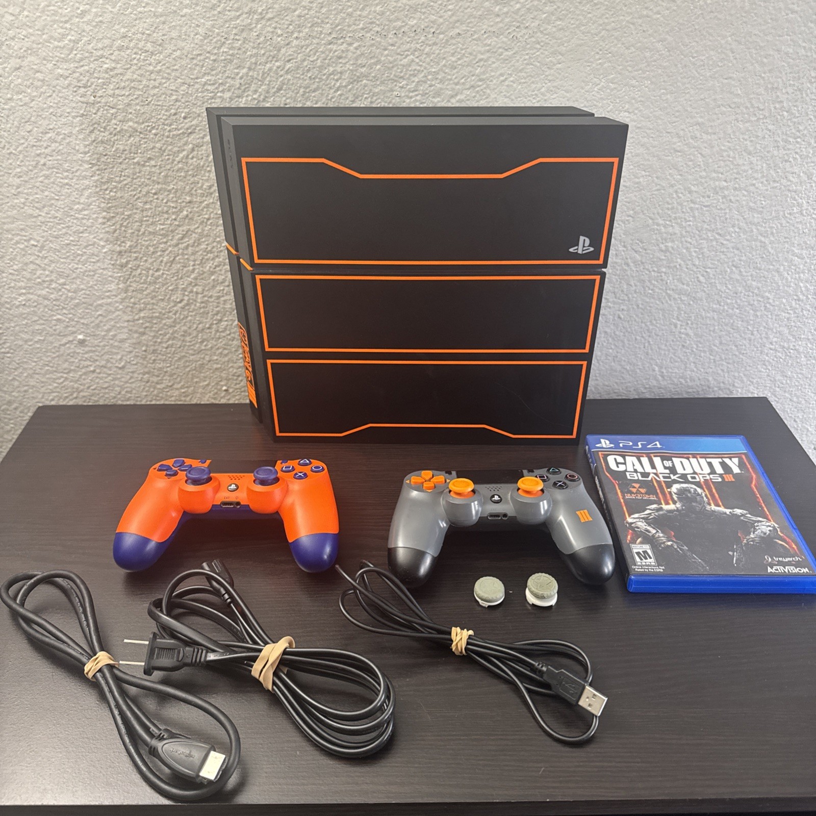 Sony PS4 PlayStation 4 COD Black Ops 3 Limited Edition 1TB Bundle Console W Game
