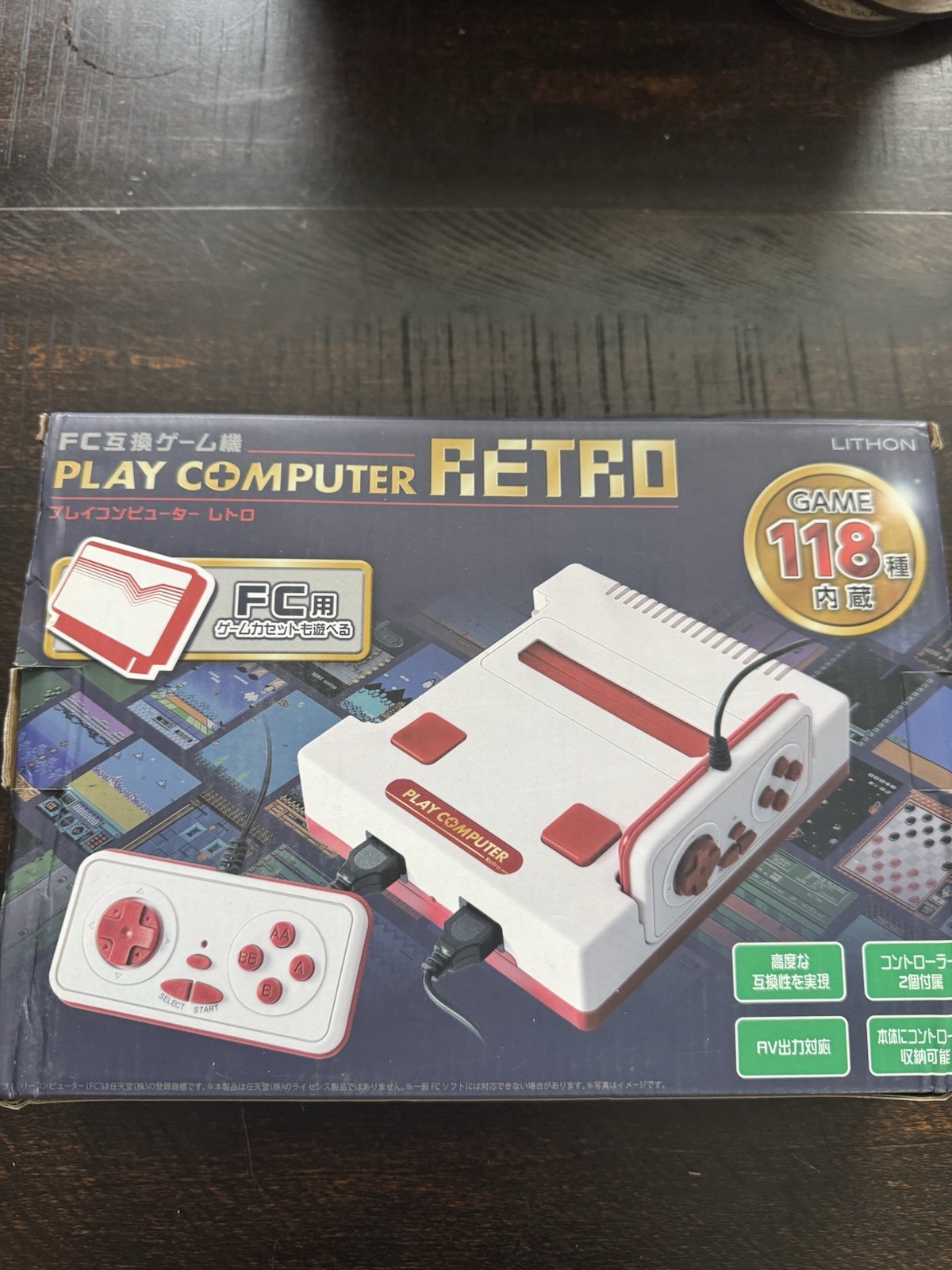famicom clone system With 118 Games Plays Cartridges Too