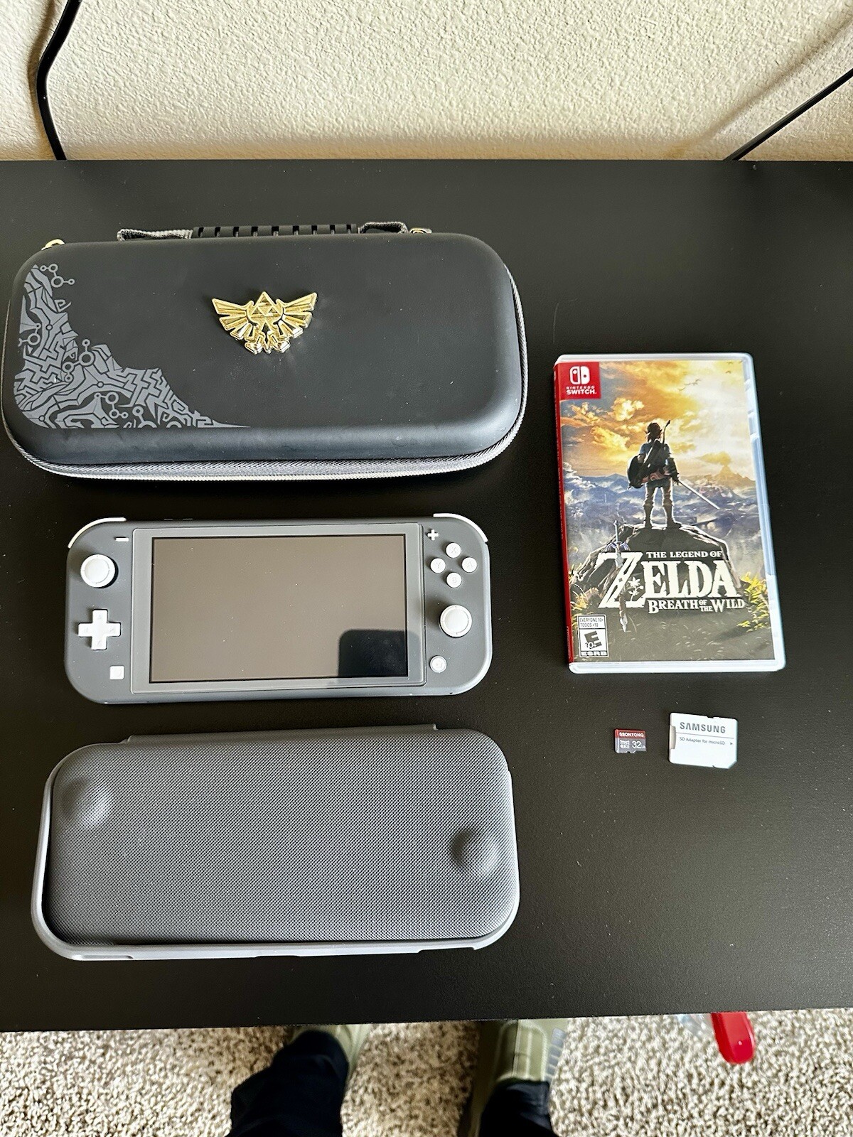 Nintendo Switch Lite Gray With Zelda Breath Of The Wild And 32GB SD Card